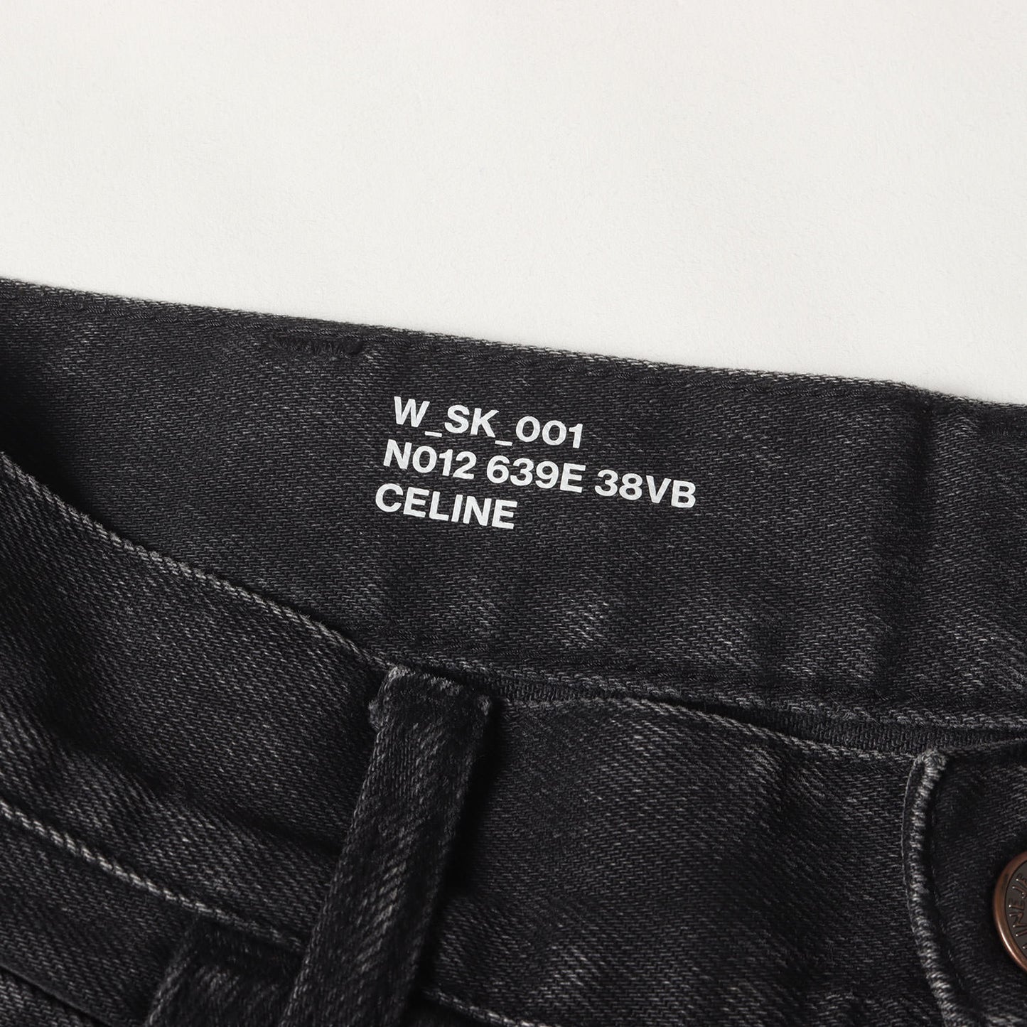 ストレッチ スリムテーパード デニムパンツ(N012 639E 38VB)