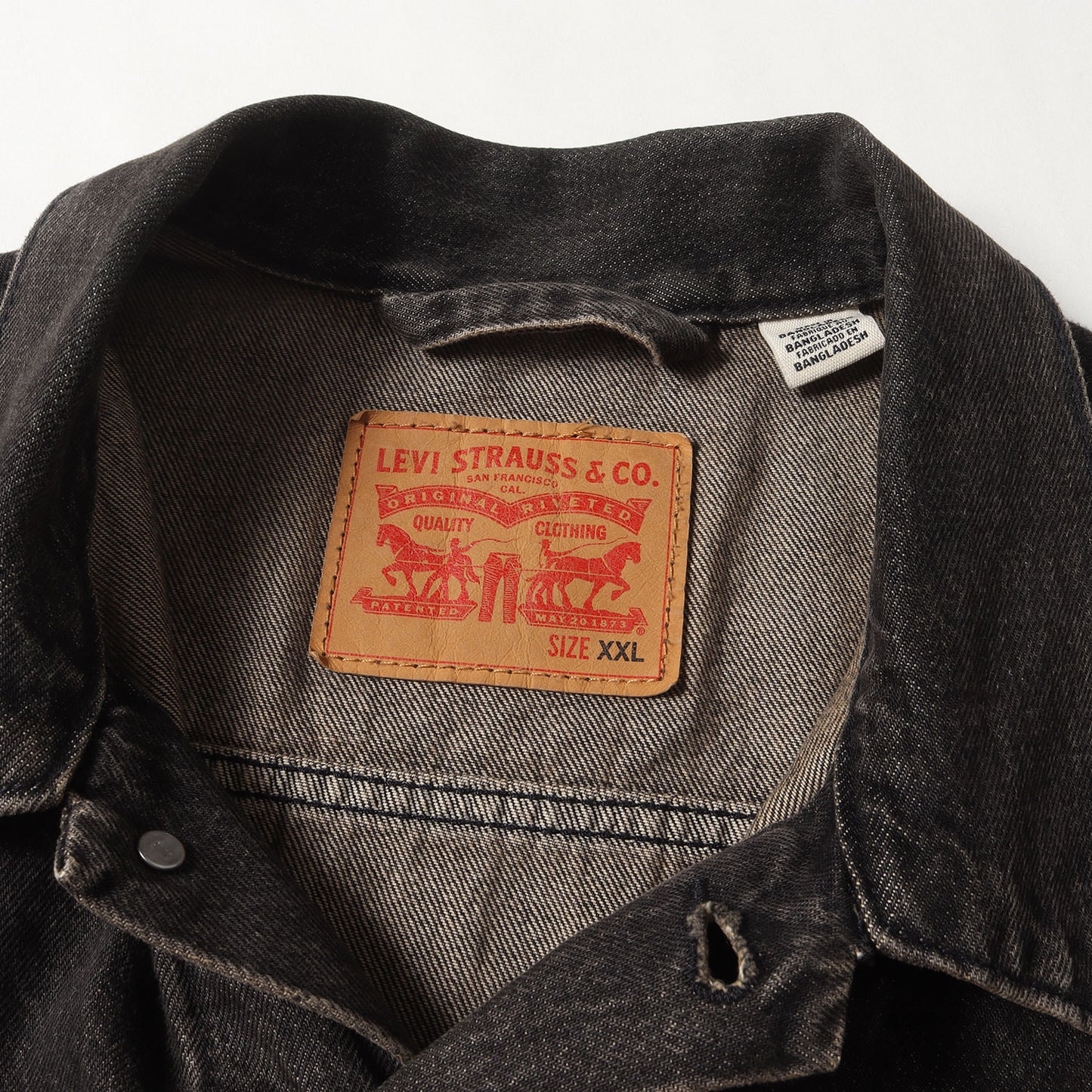 [ビッグサイズ] 先染めブラック USED加工 3rd デニムジャケット / TYPE 3 Tracker Jacket 72334-0584