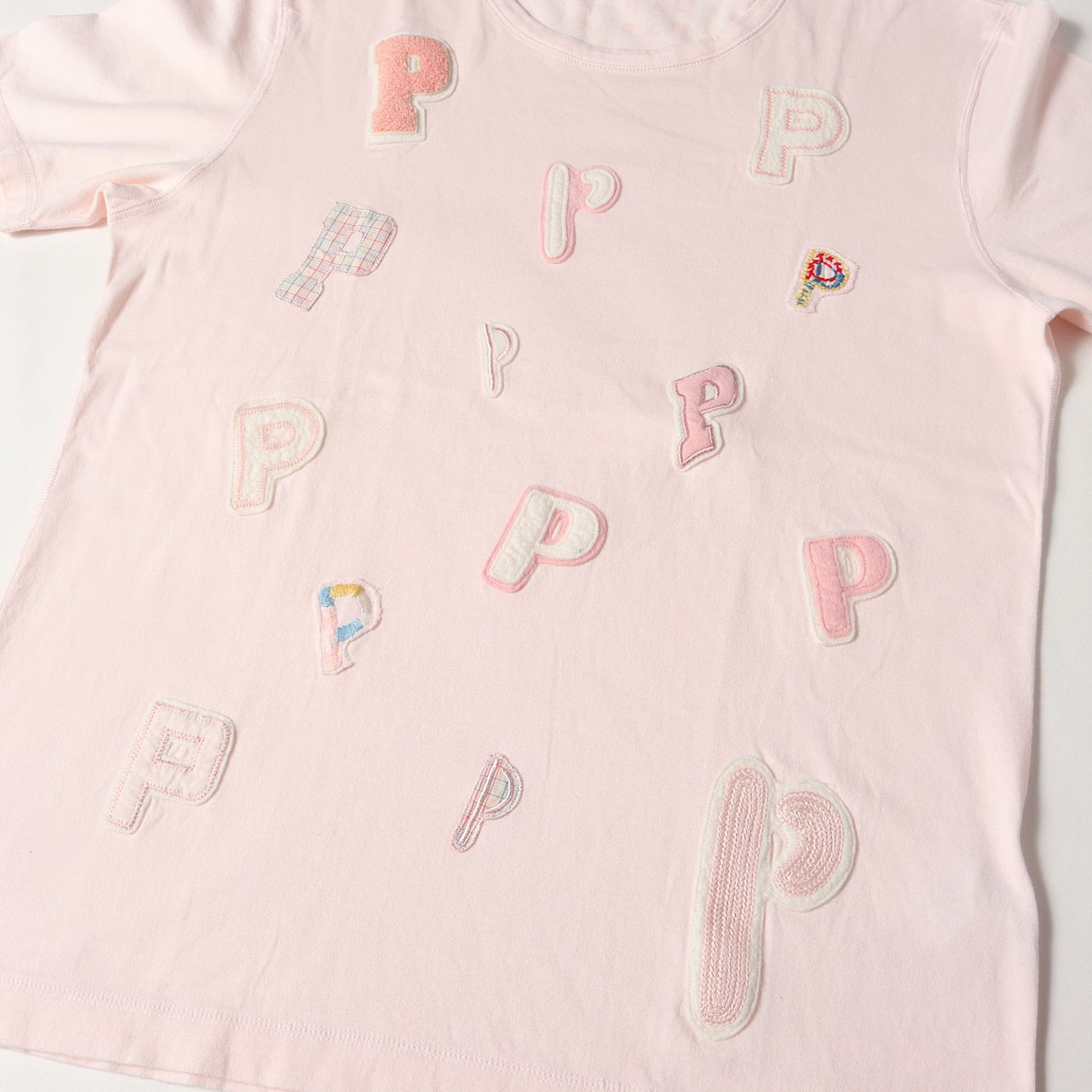 マルチアップリケ クルーネック Tシャツ