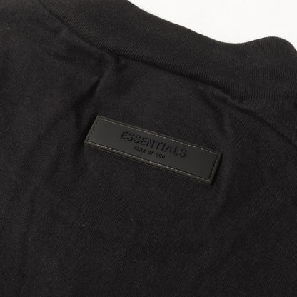 FOG ESSENTIALS フロッキープリント クルーネック Tシャツ