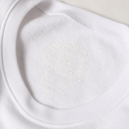 近年モデル ホースシュー&フローラルクロス クルーネック スウェット(SWTSHRT PLVR)