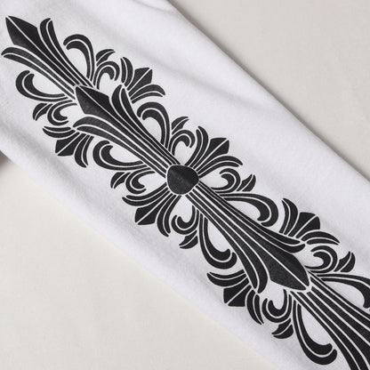 近年モデル ホースシュー&フローラルクロス クルーネック スウェット(SWTSHRT PLVR)