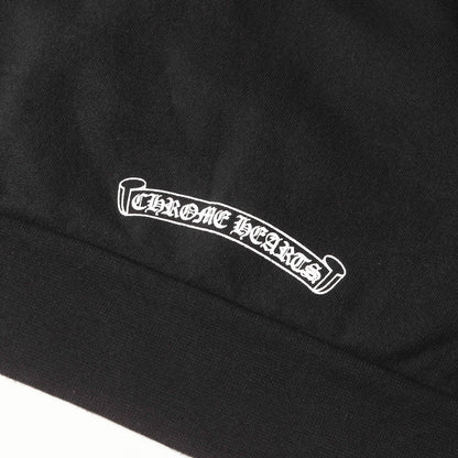 近年モデル ホースシュー&フローラルクロス スウェットパーカー(SWTSHRT PLVR)