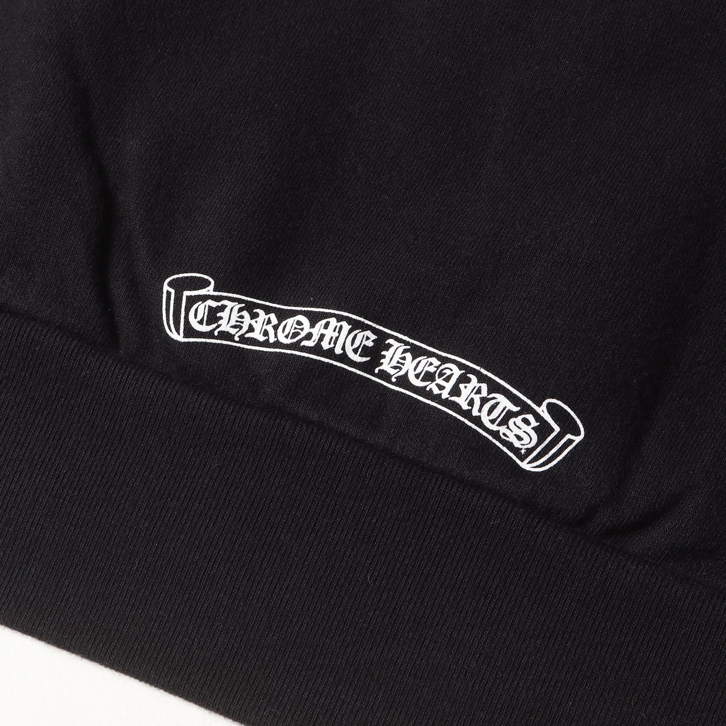 近年モデル ブランドロゴ スウェットパーカー(SWTSHRT PLV)
