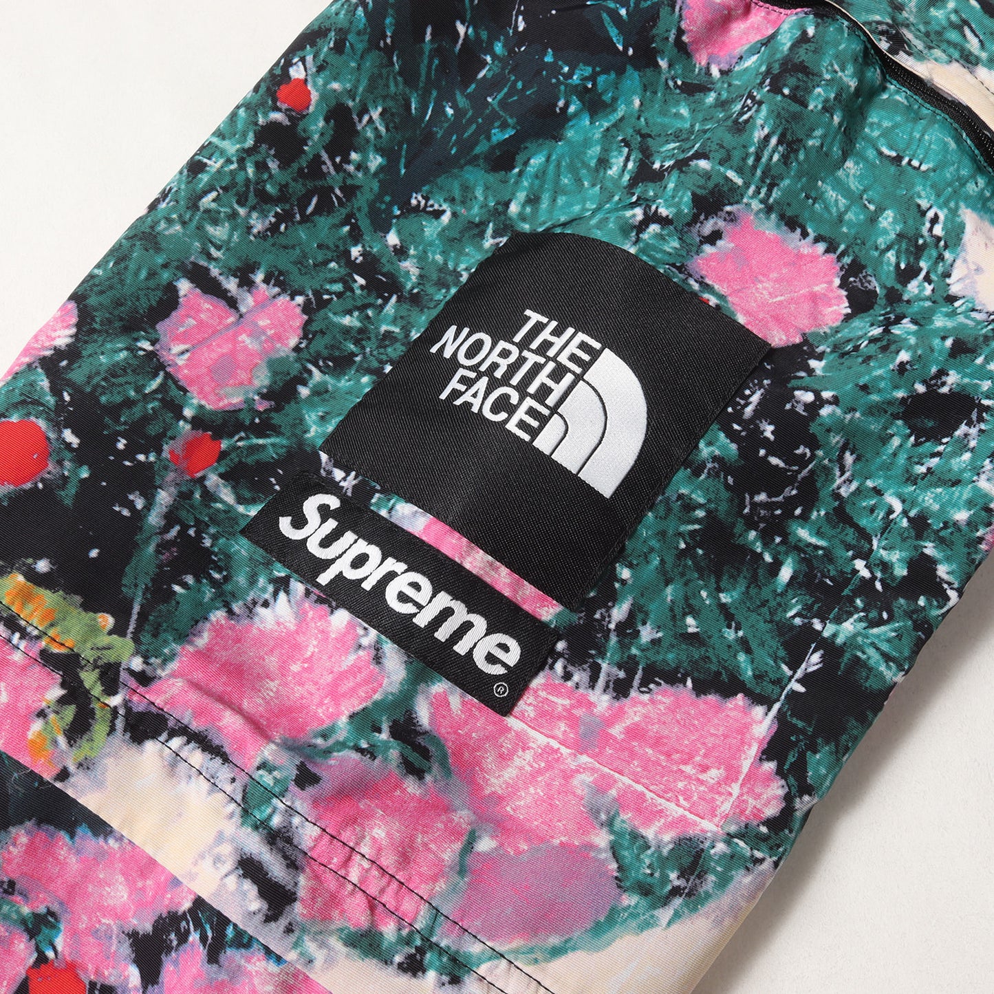 22SS ×THE NORTH FACE 3WAY フローラル柄 トレッキング コンバーチブルジャケット(Trekking Convertible Jacket)