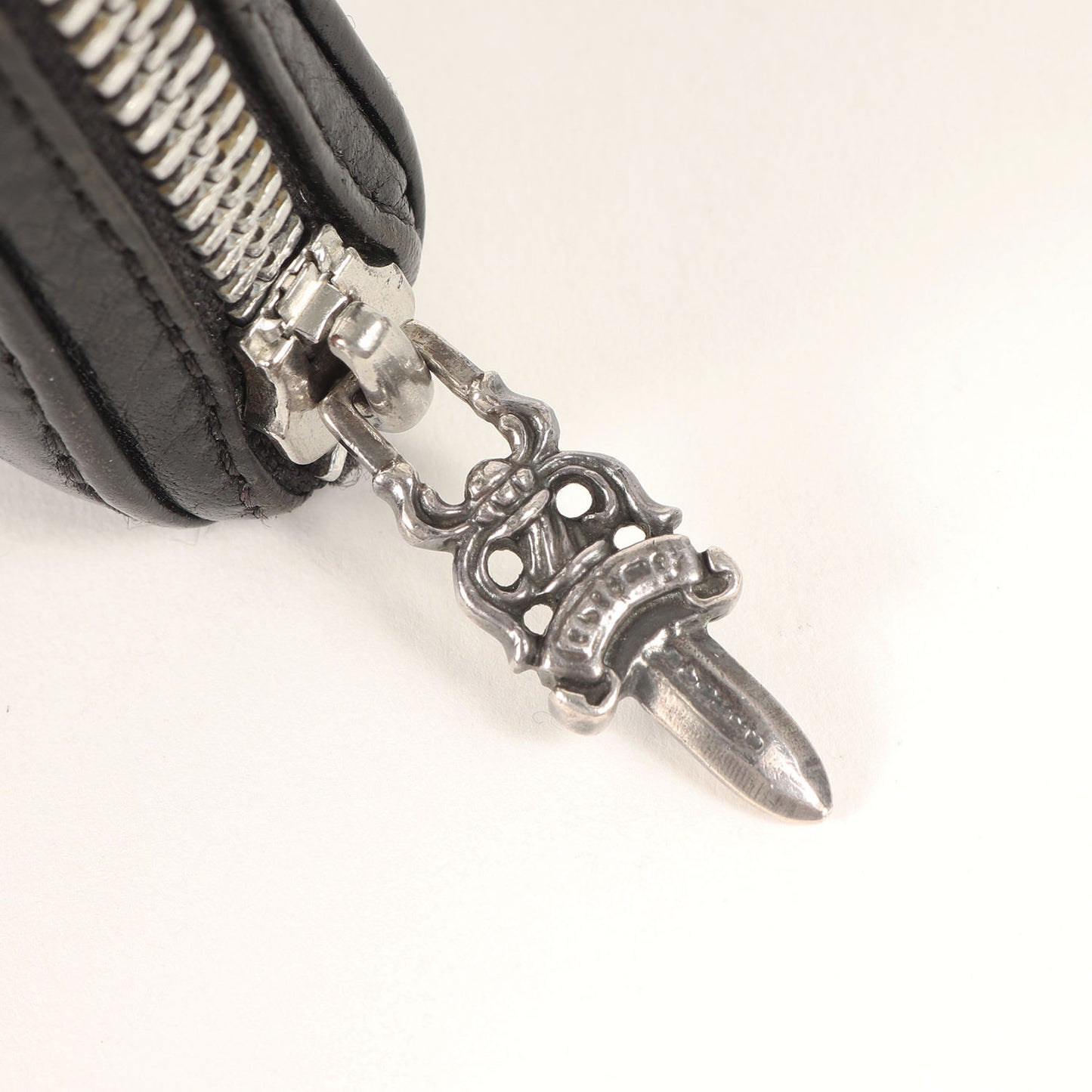 3セメタリー クロスパッチ ラウンドファスナー ロングウォレット / 長財布(REC F ZIP)