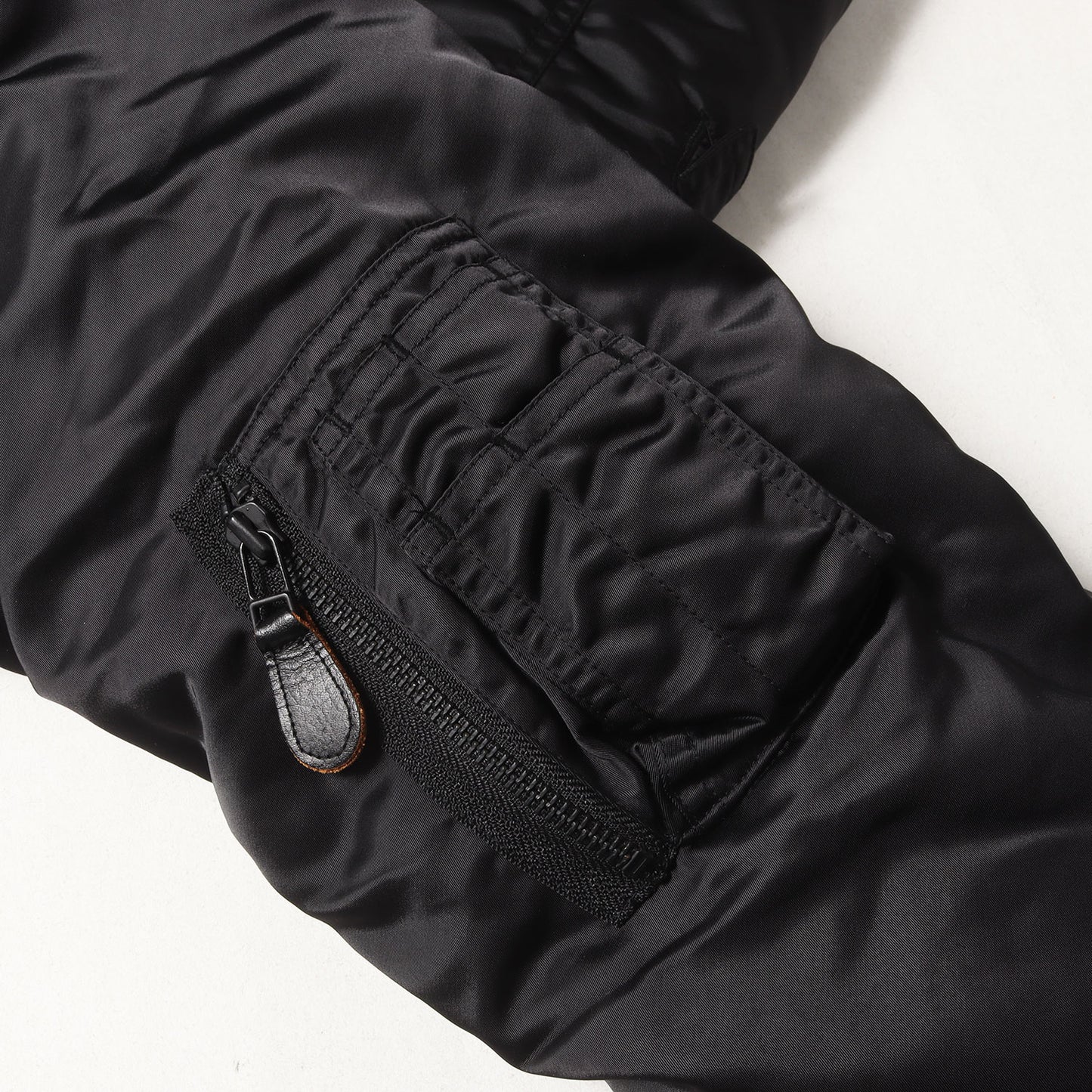 パッチ付き プリマロフト N-2Bフライトジャケット