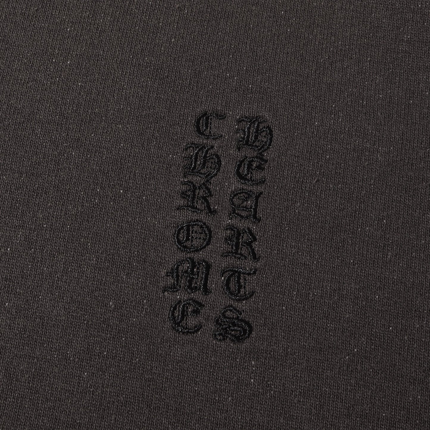 近年モデル Y Not ダガー刺繍 クルーネック スウェット(YNOT Vertical Logo Embroidery Sweat Shirt)