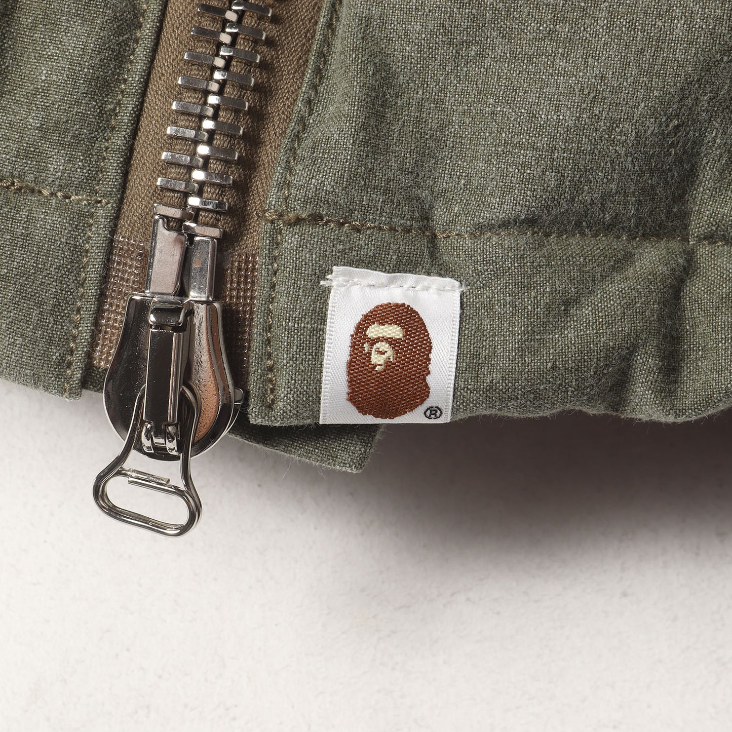 21AW ×A BATHING APE 102枚限定 USヴィンテージ テントクロス シャーク&タイガー ダウンジャケット(TIGER SHARK DOWN JACKET)