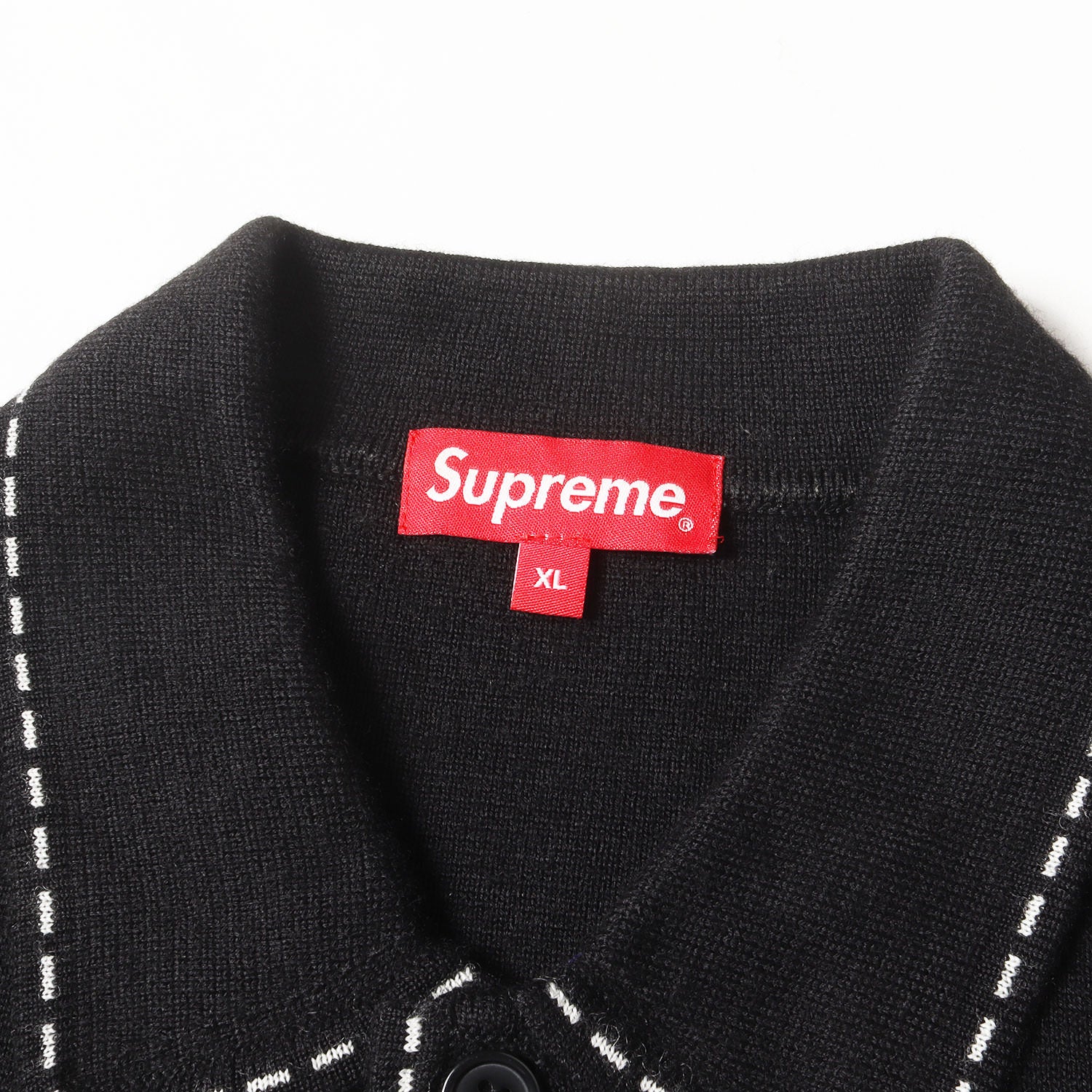 supreme Contrast Stitch Button UpSweater