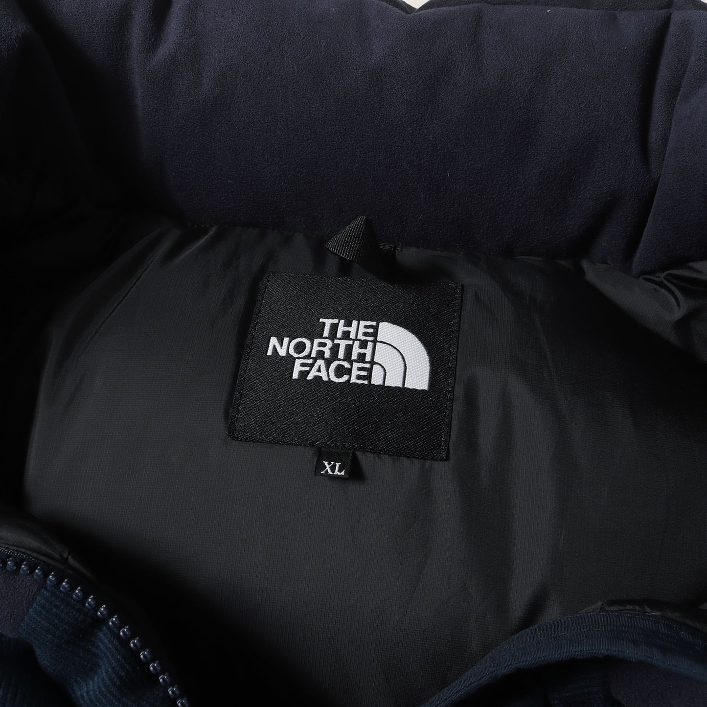 22AW 直営店限定 コーデュロイ ヌプシ ダウンジャケット (Corduroy Nuptse Jacket)