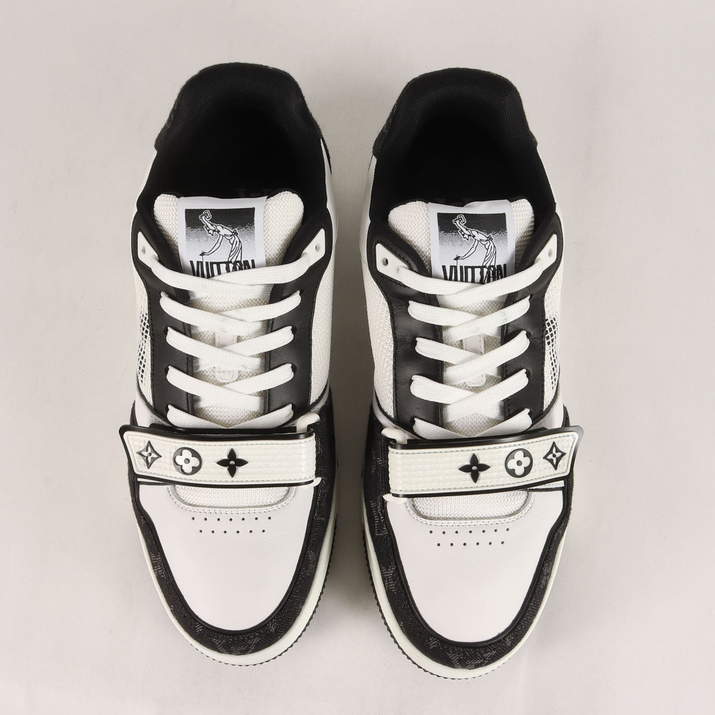 LV トレイナー ベルクロ モノグラム スニーカー(MS0223 LV Trainer)