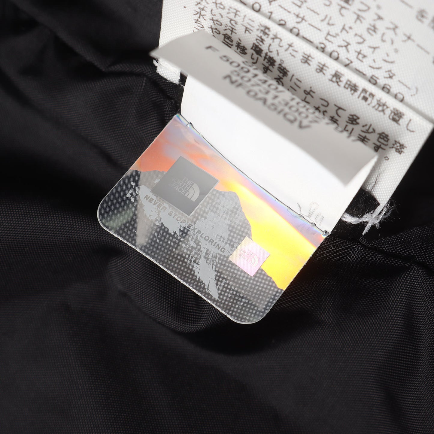 21SS ×THE NORTH FACE スタッズ柄 マウンテン ライト ジャケット(Studded Mountain Light Jacket)