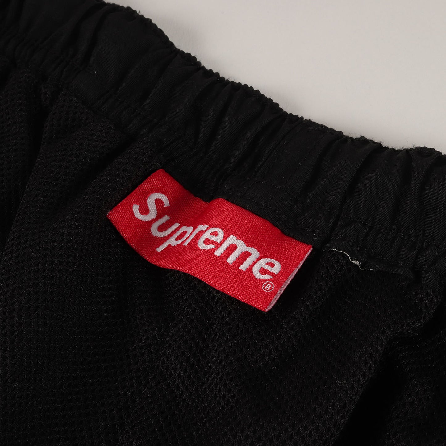 アーチロゴ ナイロン トラックパンツ(Corner Arc Track Pant)