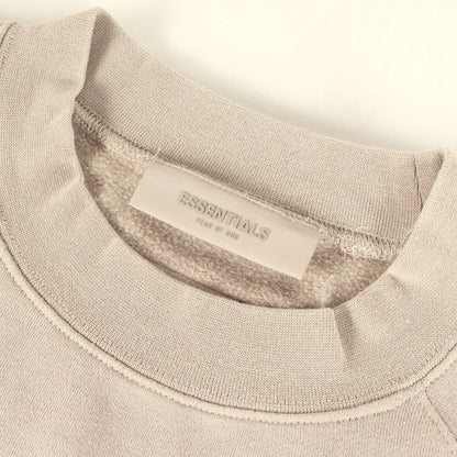 FOG ESSENTIALS フロッキープリント クルーネック スウェット