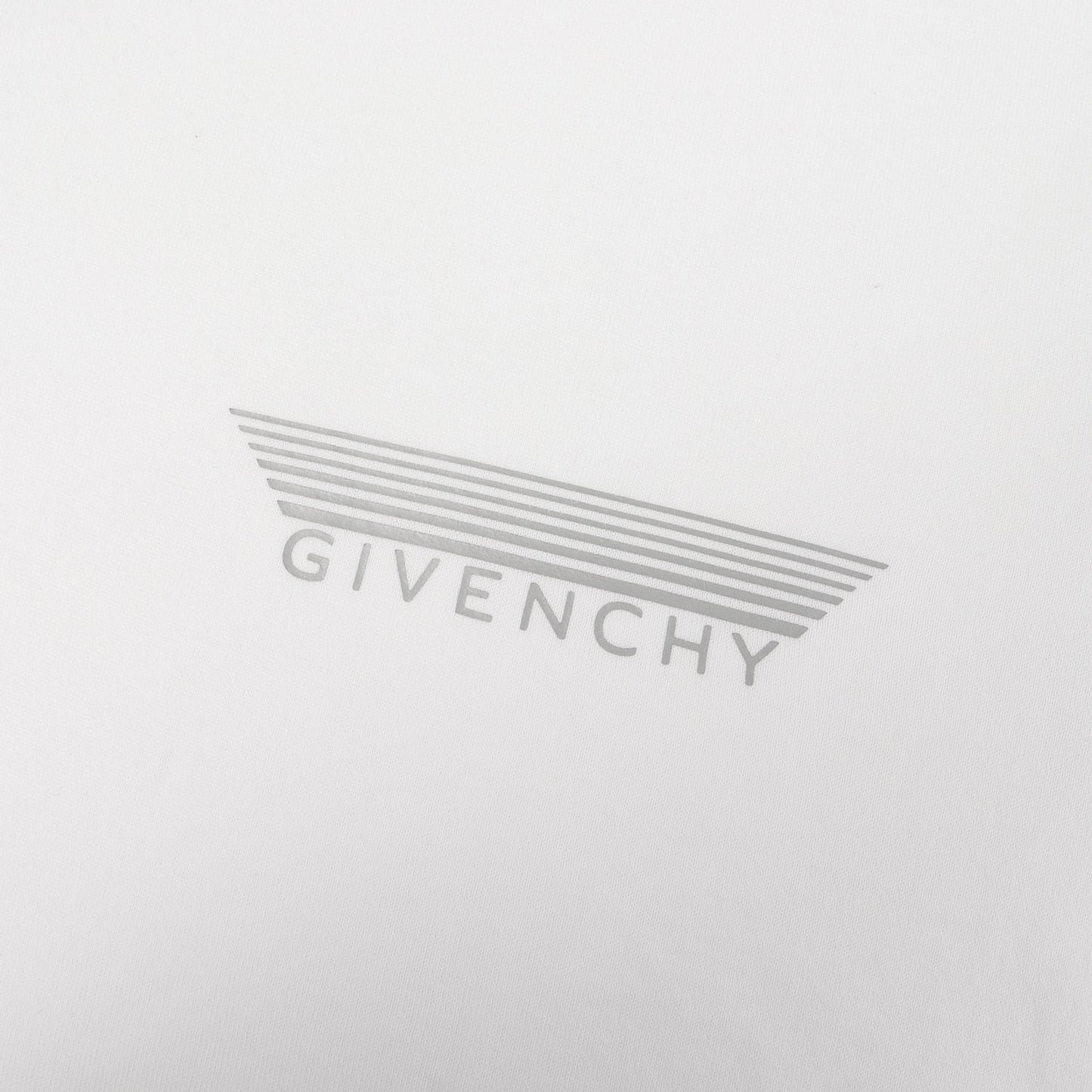 ロゴテープ プリント Tシャツ(BRANDED TAPE DETAILS)