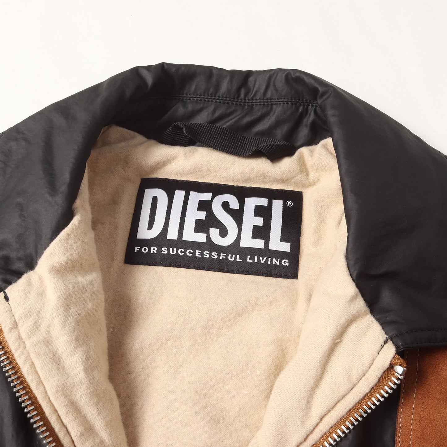 スウェードショルダーパッチ ナイロン ジャケット(J-TECH)