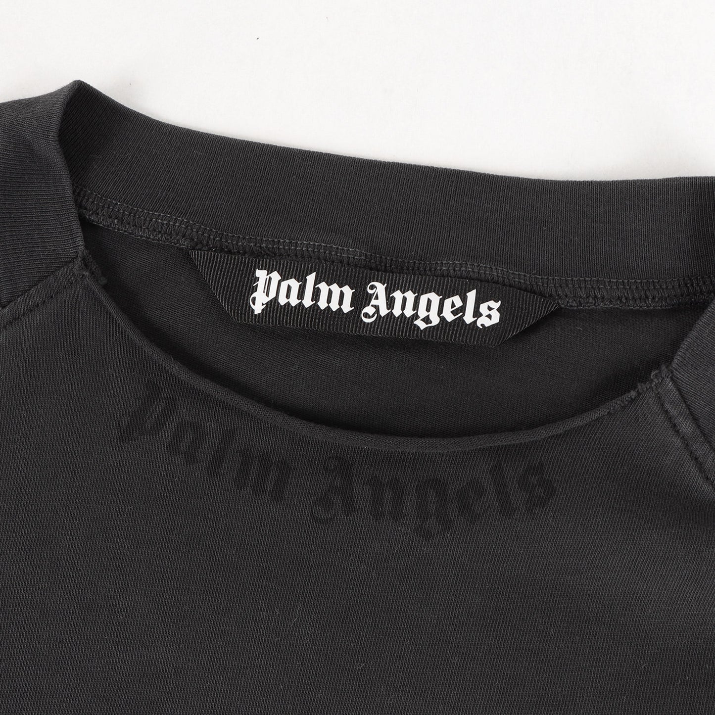 25AW ブランドロゴ オーバーサイズ Tシャツ(CURVED LOGO LOOSE COLLAR T-SHIRT)