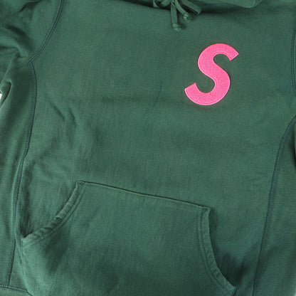 Sロゴ ワッペン スウェットパーカー (S Logo Hooded Sweatshirt)