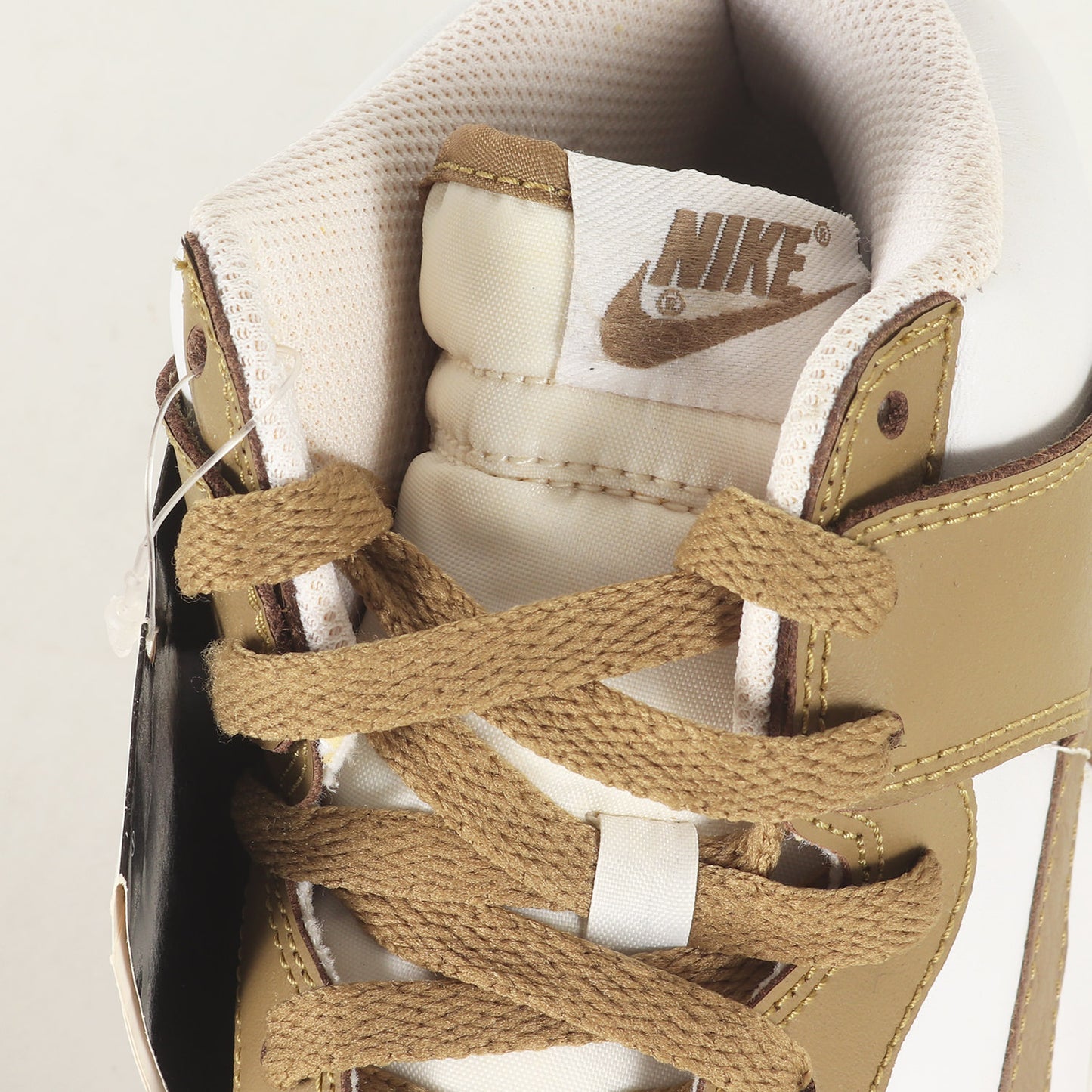 DUNK HIGH Ostrich Swoosh Pack (317982-108 /デッドストック)