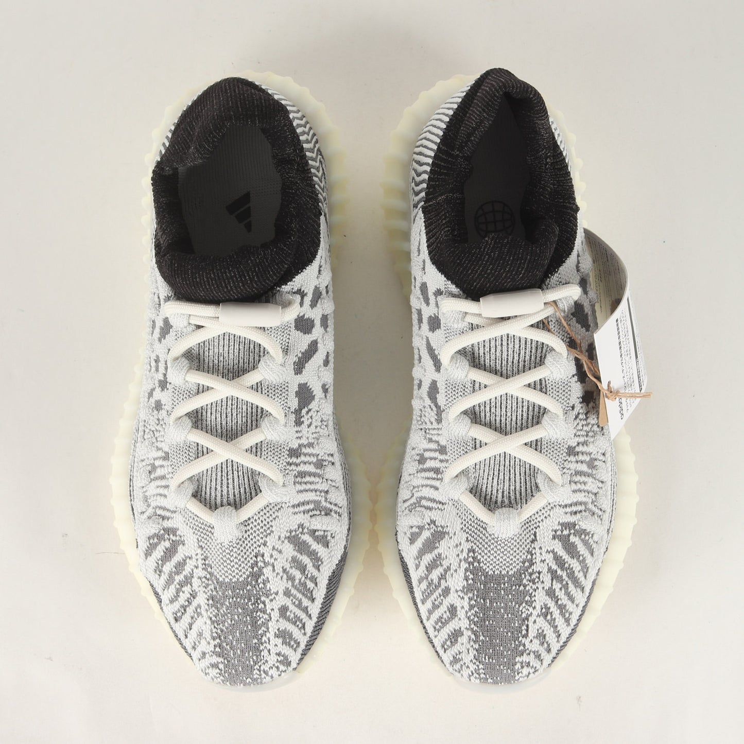23SS YEEZY 350 V2 CMPCT SLATE WHITE (IG9608)