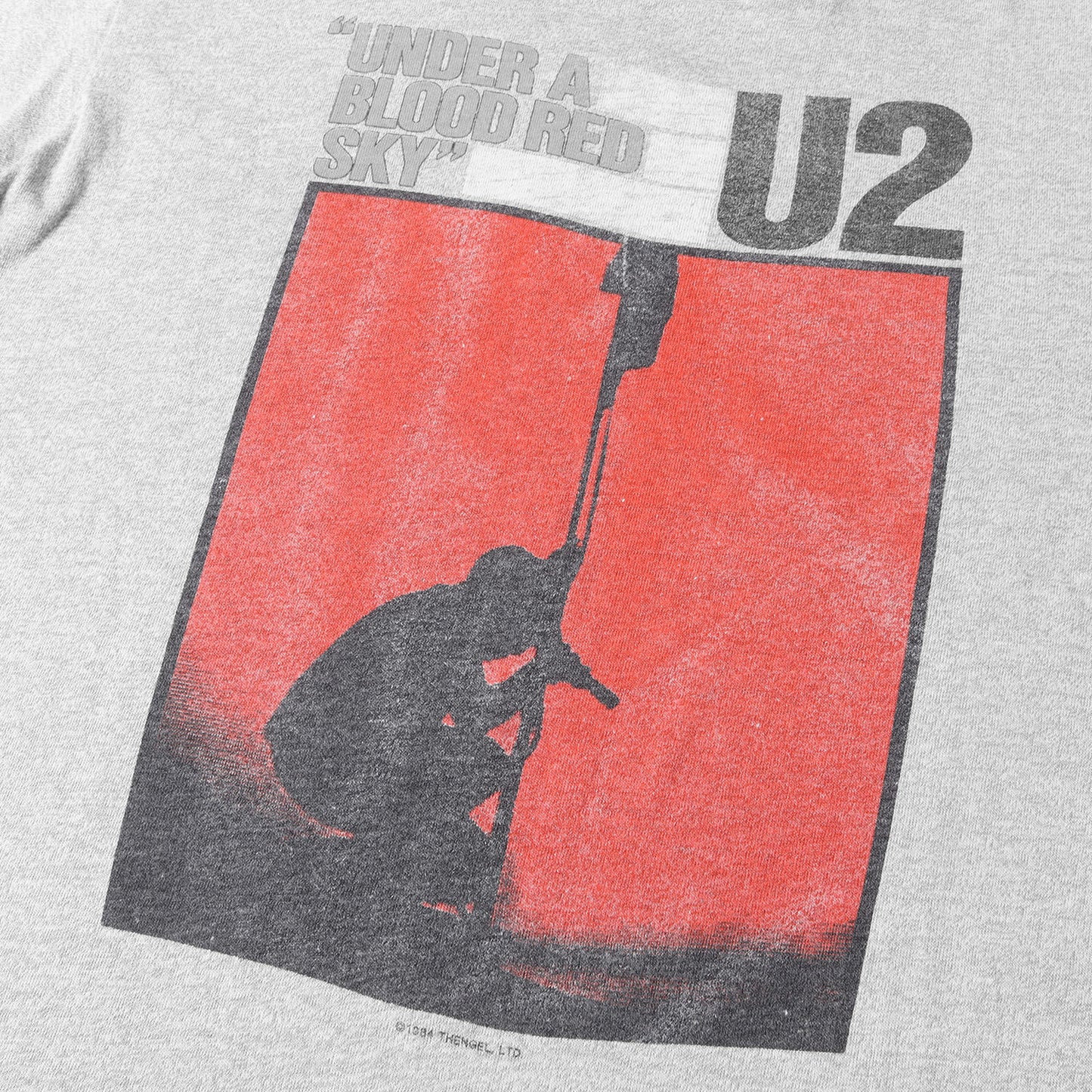 80s U2 Under a Blood Red Sky Tシャツ