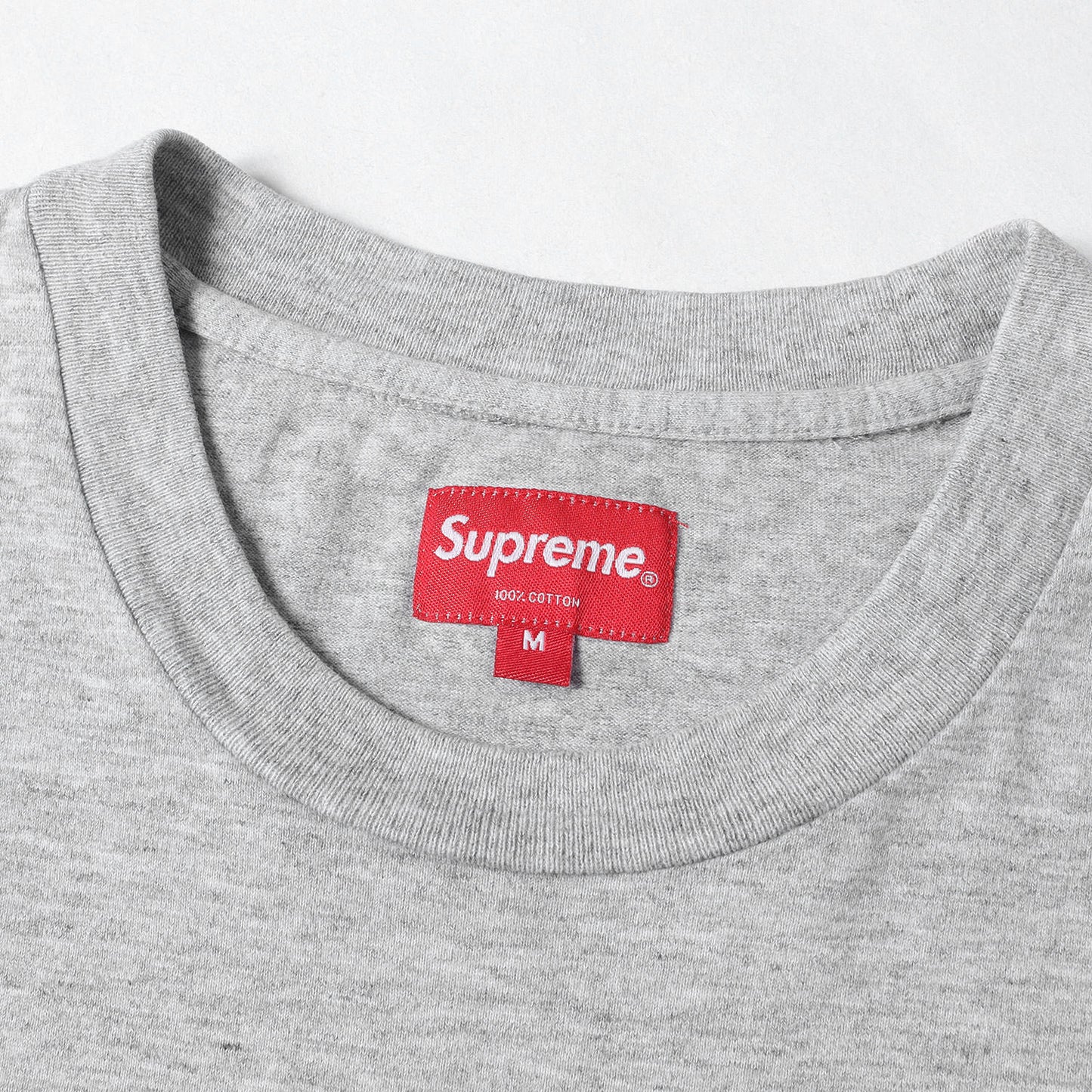 スモールBOXロゴ Tシャツ(Small Box Tee)