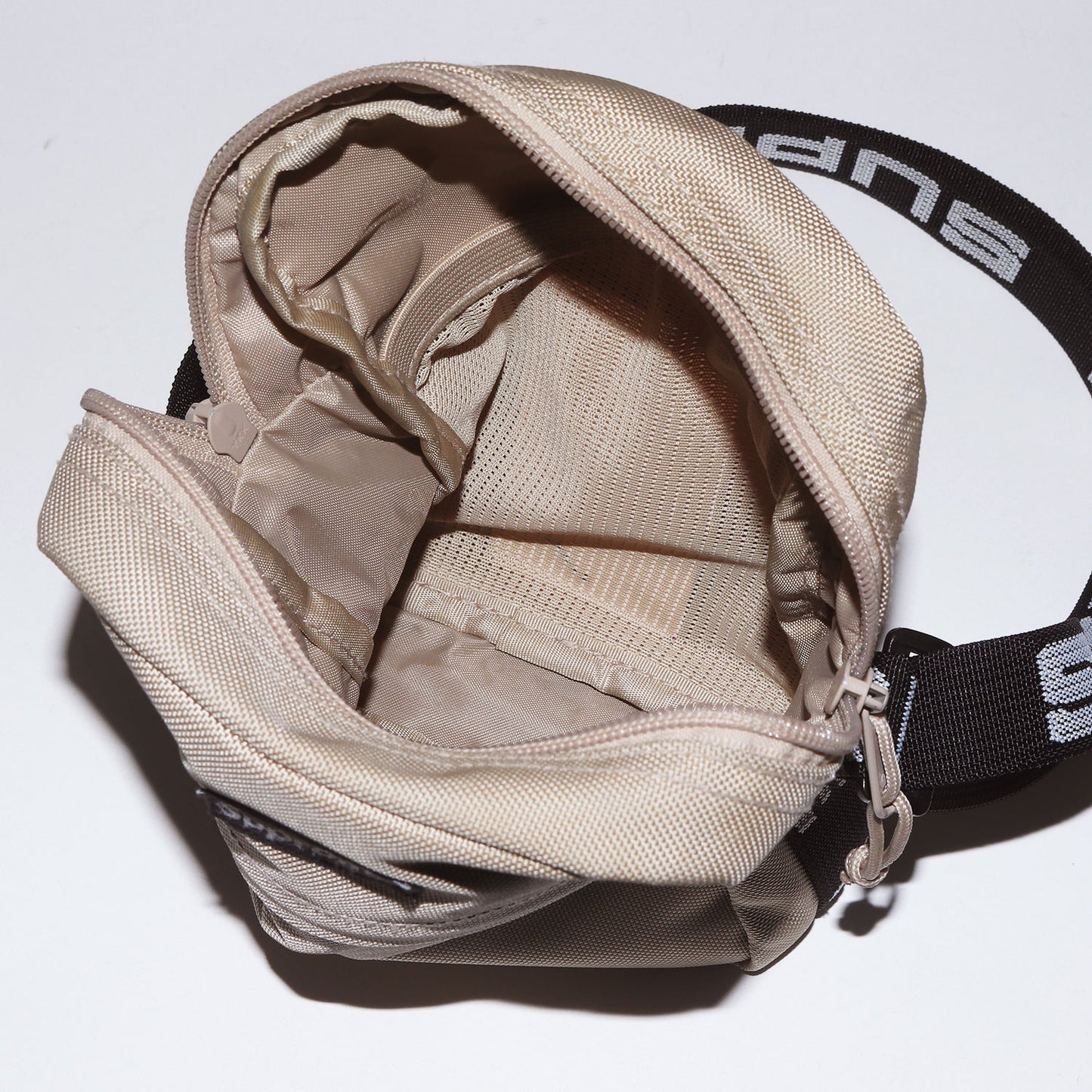 コーデュラナイロン ショルダーバッグ (Shoulder Bag)