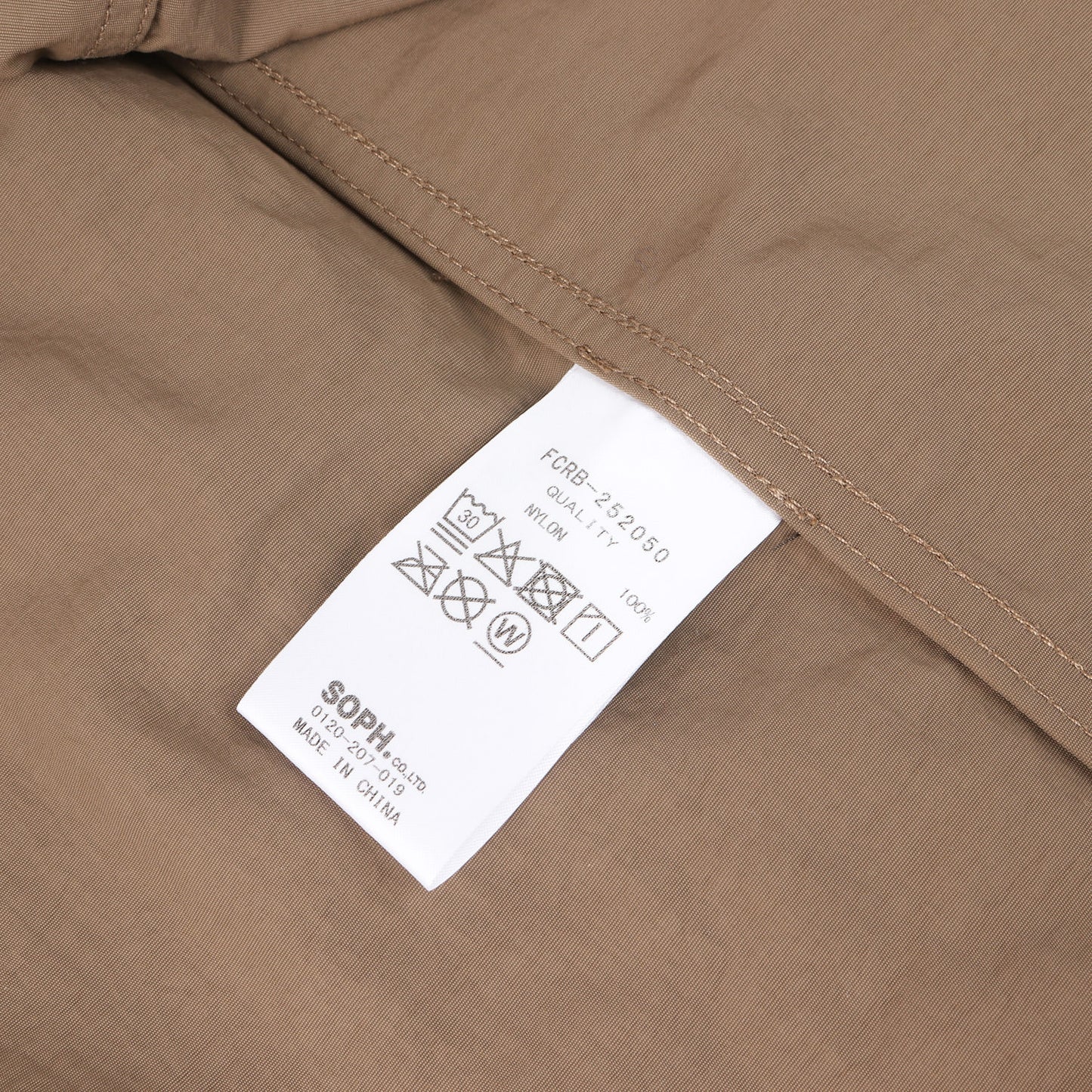 25AW ナイロン フーデッド ジャケット(NYLON HOODED BLOUSON)