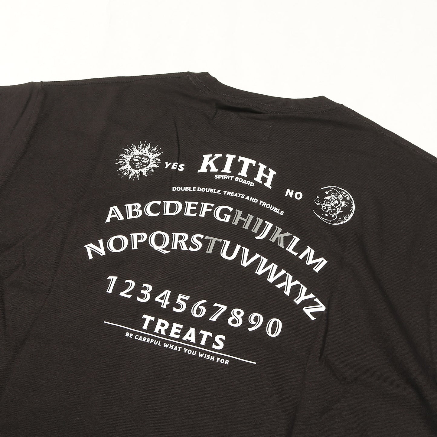 KITH TREATS グラフィック ポケット Tシャツ(Psychic Pocket Tee)