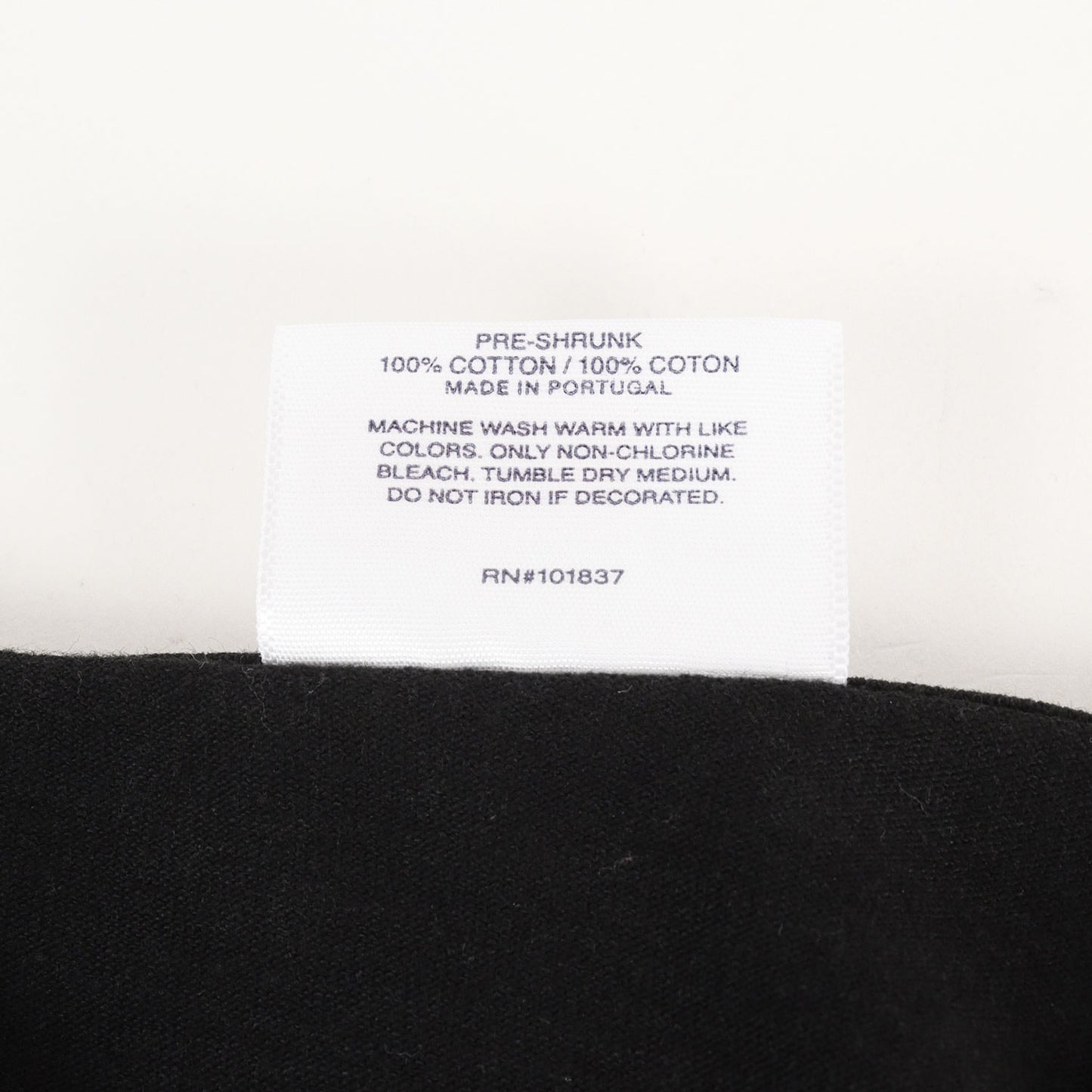 ×COMME des GARCONS SHIRT スプリット BOXロゴ Tシャツ(Split Box Logo Tee)