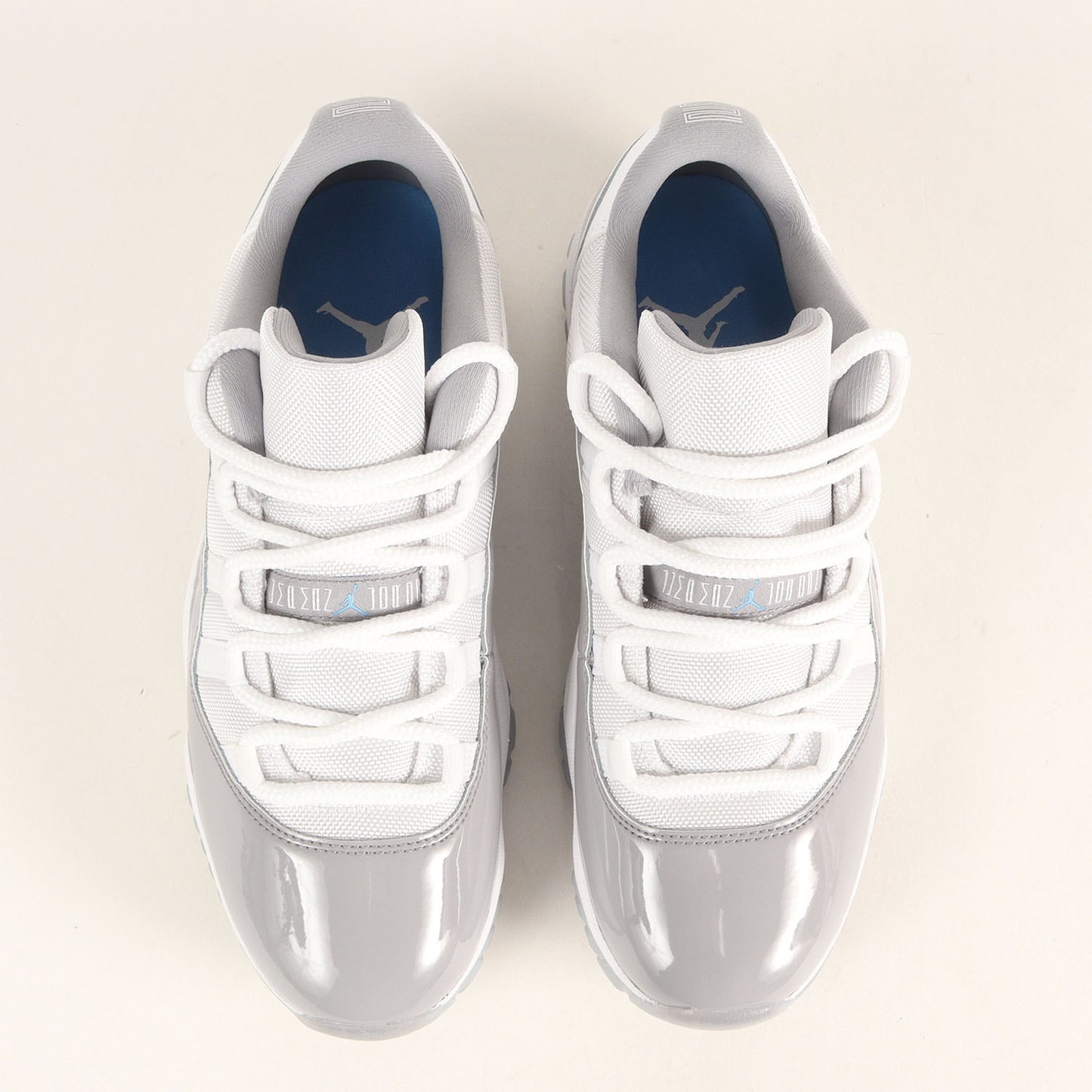 AIR JORDAN 11 RETRO LOW (AV2187-140)