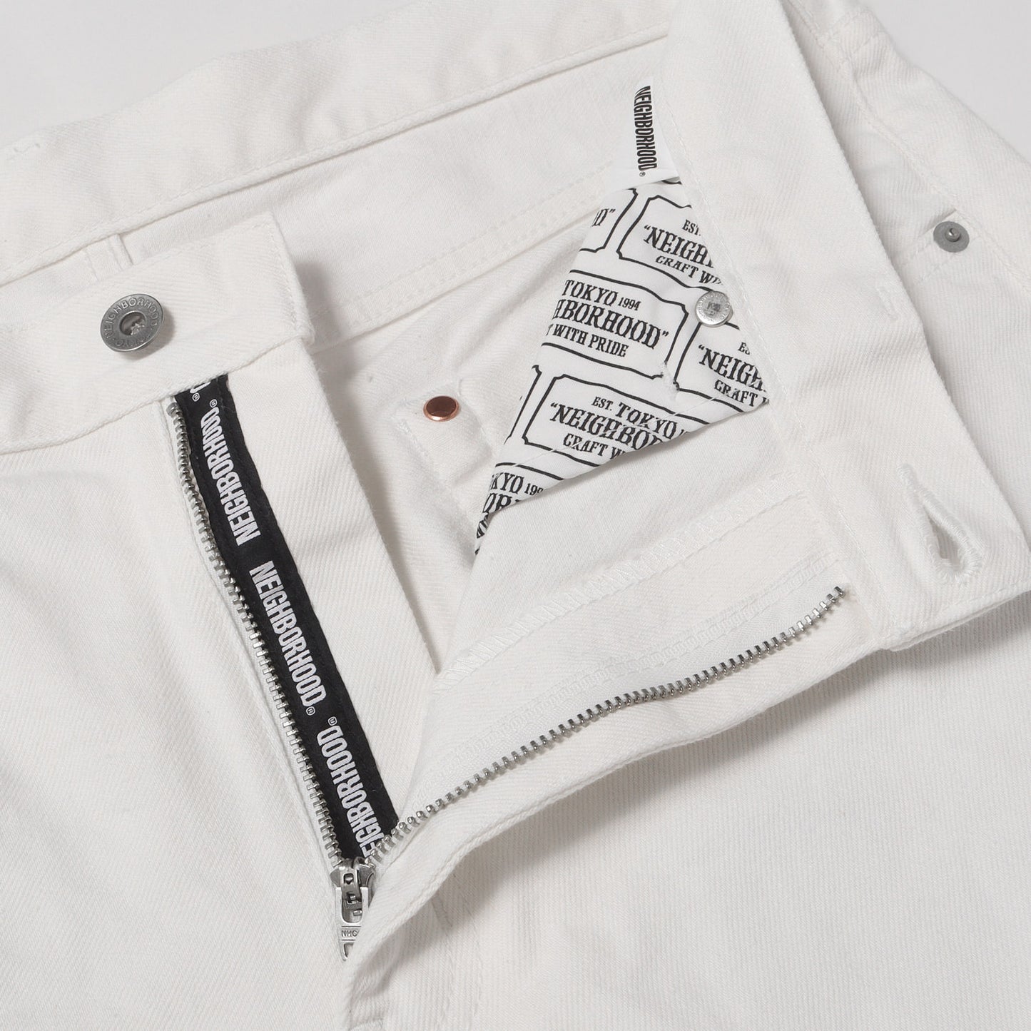 23SS ストレッチ スキニー ホワイトデニムパンツ(SKINNY DENIM PANTS)