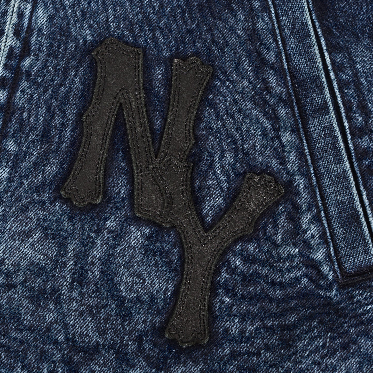 25AW 50周年記念 レザーパッチ ジップ デニムジャケット (50TH LEATHER PATCH DENIM JACKET)