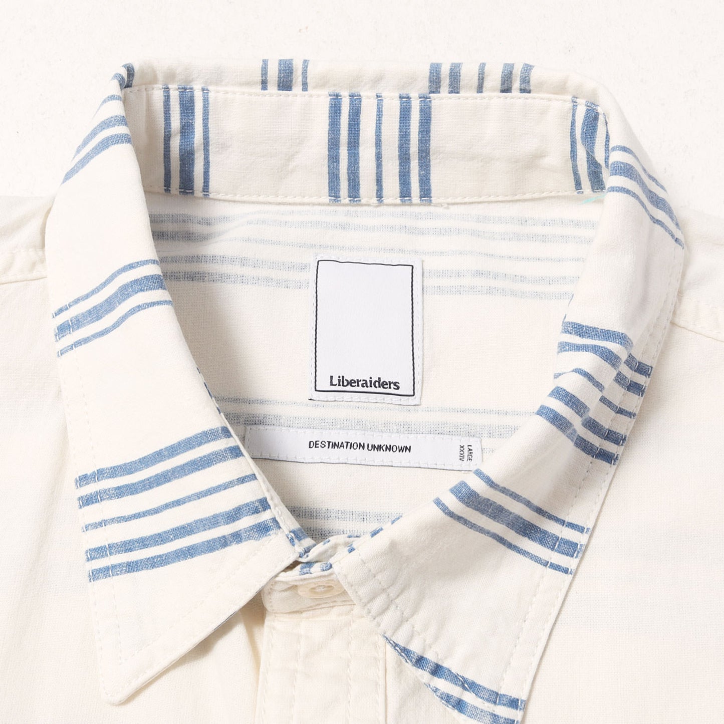 ロゴパッチ付き コットン 半袖シャツ(Destination Unknown S/S Shirt)