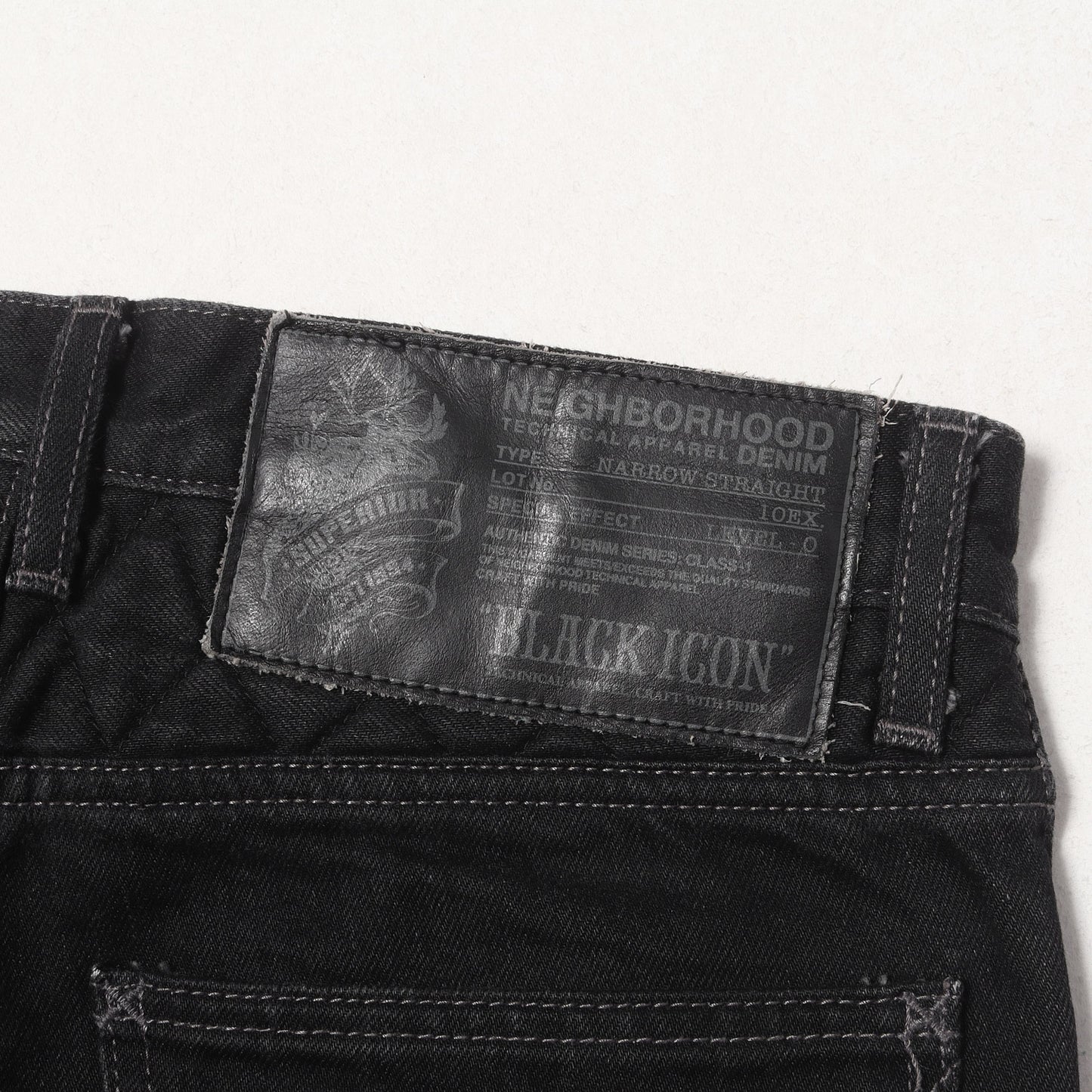 BLACK ICON ナロー ブラックデニムパンツ(B.I.RIGID / C-PT)