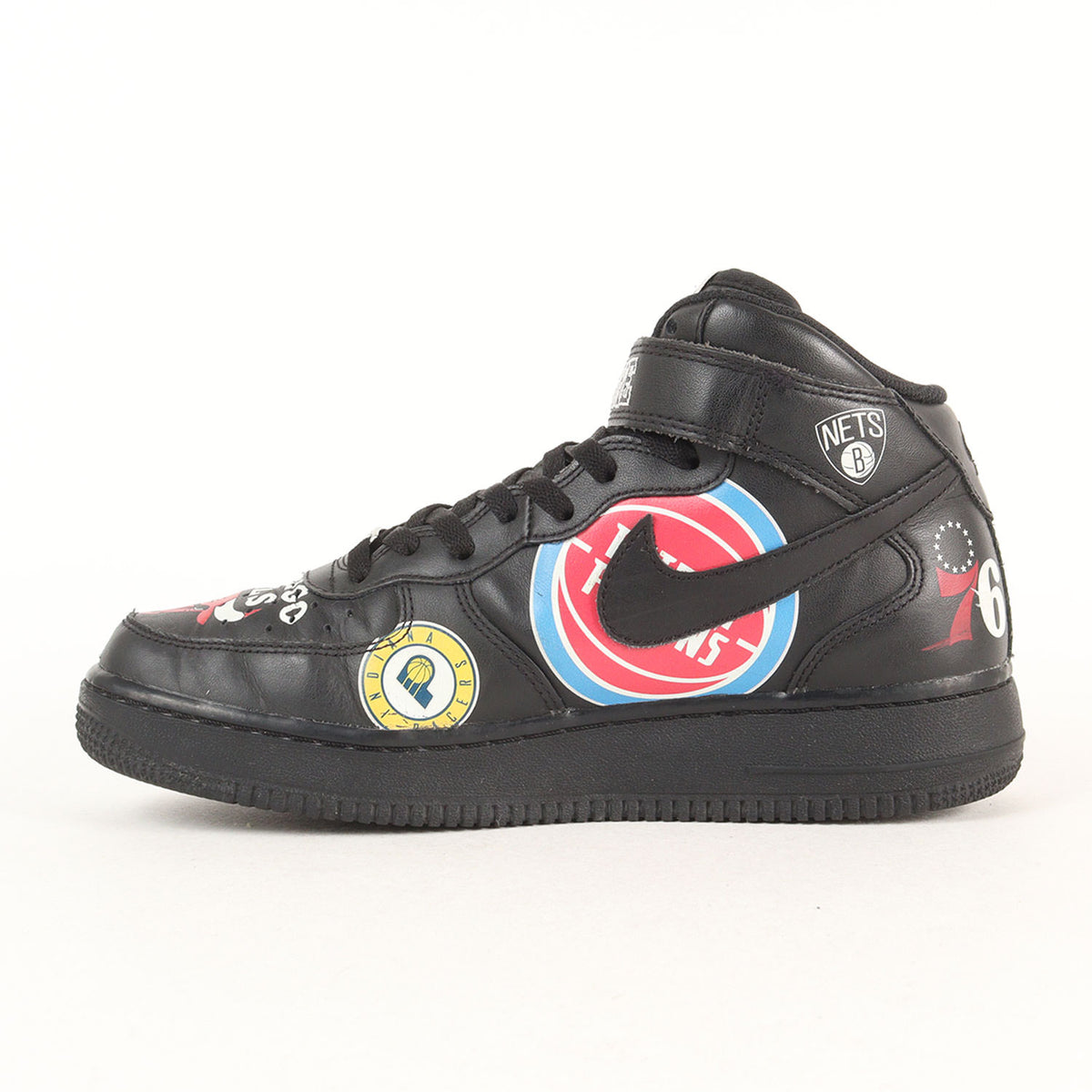 ×NIKE ×NBA AIR FORCE 1 MID 07 SUPREME (AQ8017-001)