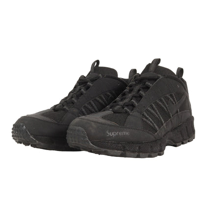 ×NIKE AIR HUMARA 17 / SUPREME (924464-001)