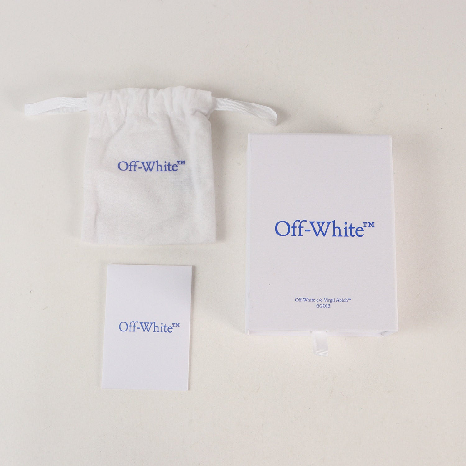 OFF-WHITE (オフホワイト) 24SS ミニ アロー ピアス 両耳用(Mini Arrow