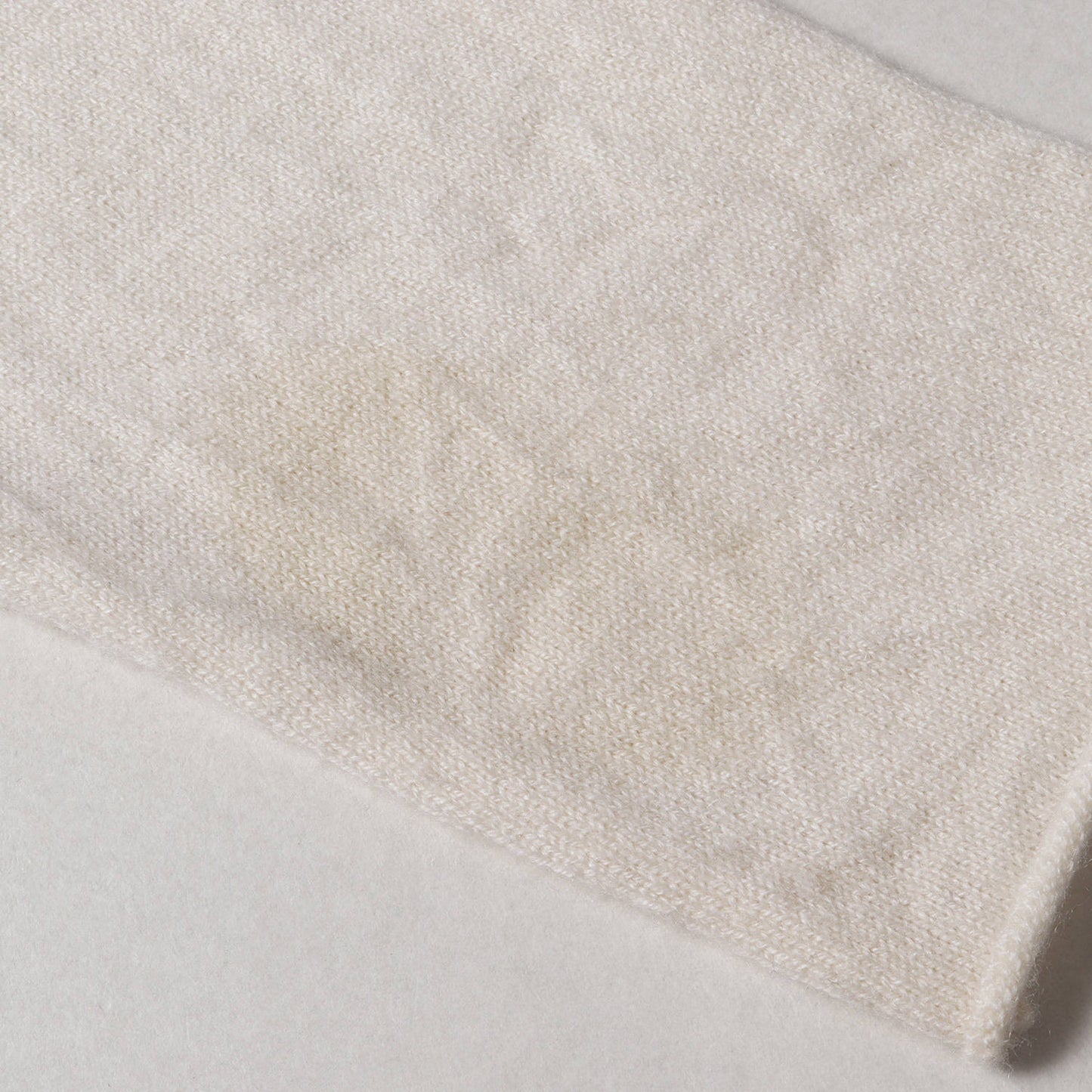 ワンポイント ラインストーン スカル 刺繍 カシミヤ ウール ハイゲージ ニット / セーター プルオーバー