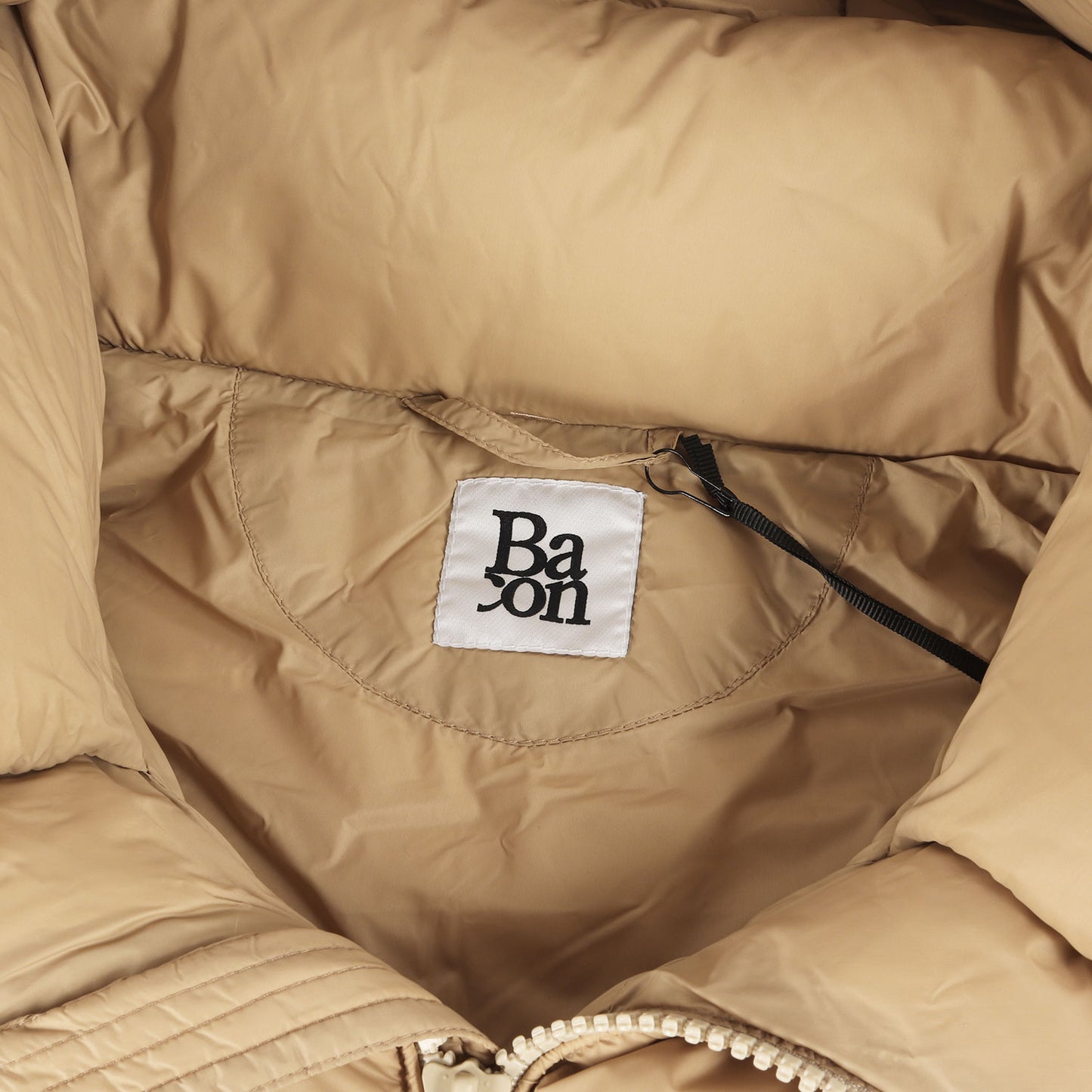 フーデッド ハイネック ダブルジップ ダウンジャケット (MDOUBLE B WLT BACPIGIA 409)