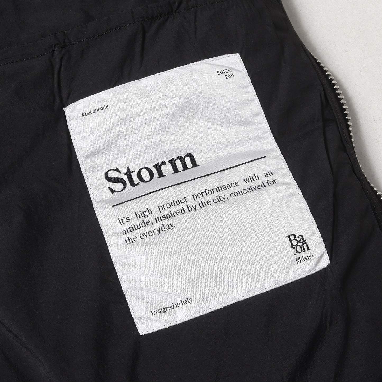 23AW フーデッド ナイロン ダウンジャケット (M STORM ROD BACPIGIU 399)