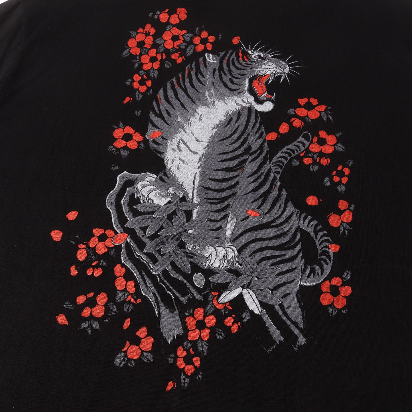 24AW × 龍が如くスタジオ 虎 Tシャツ (SO-T56-003) / WILDSIDE