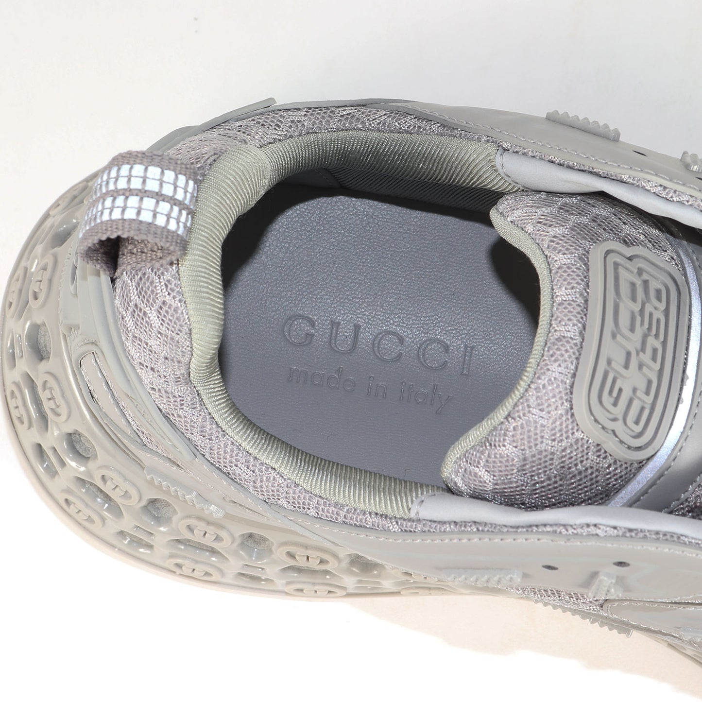 25年 現行モデル GUCCI cub3d スニーカー(819709)