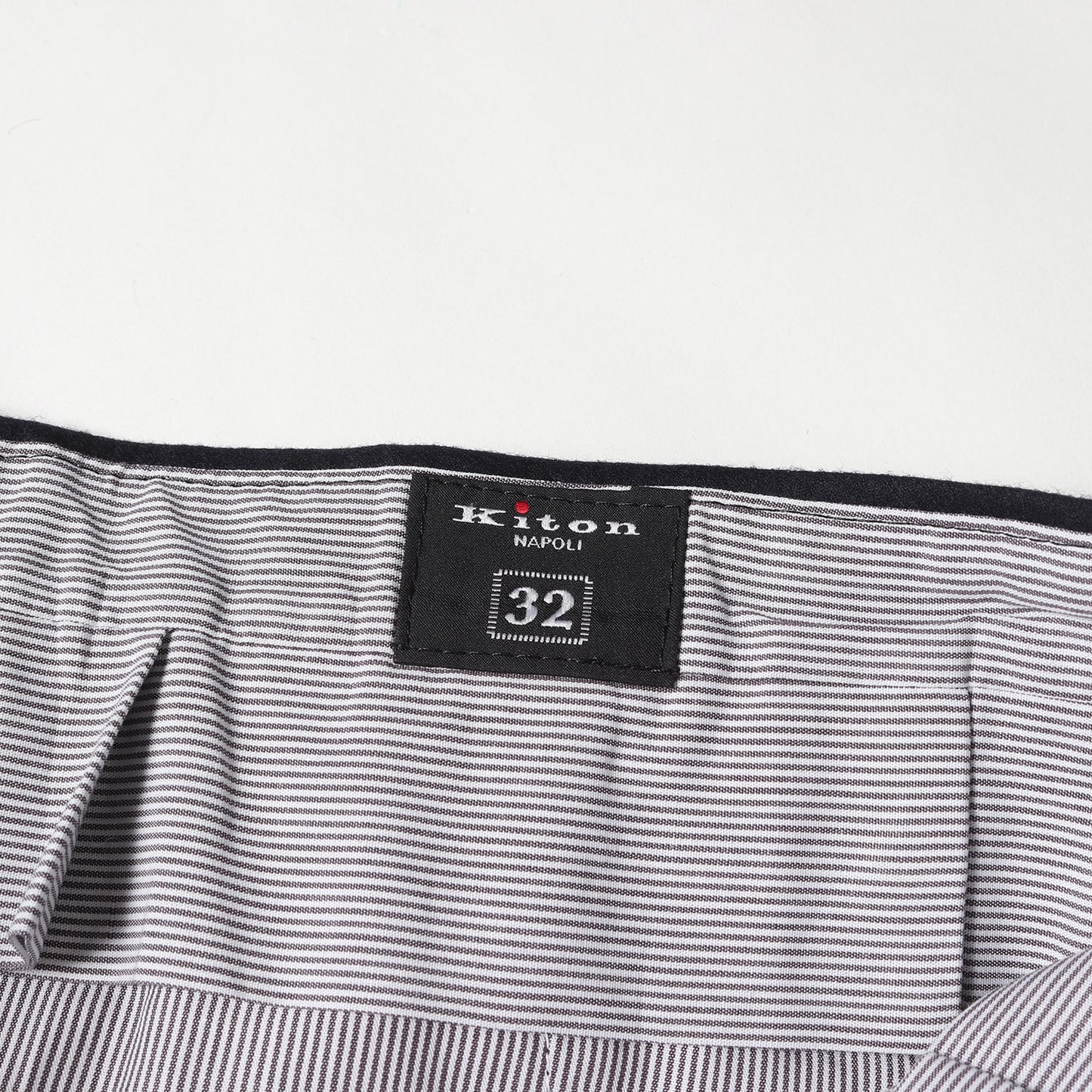 近年モデル スリム テーパード サキソニー トラウザー スラックス パンツ (UFPP79K03177) / MADE IN ITALY