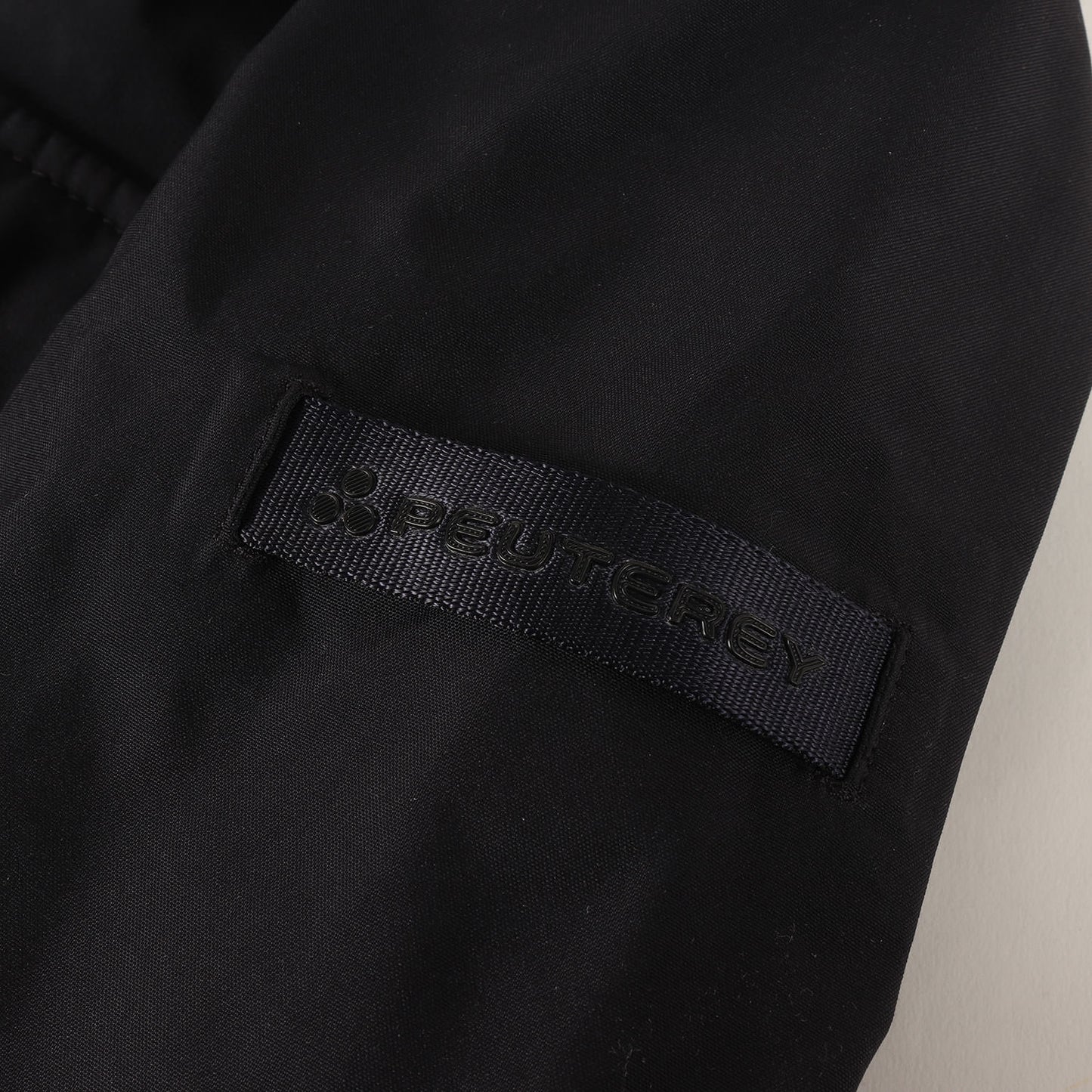 GORE-TEX 取り外し可能フード M-65 ダウンジャケット