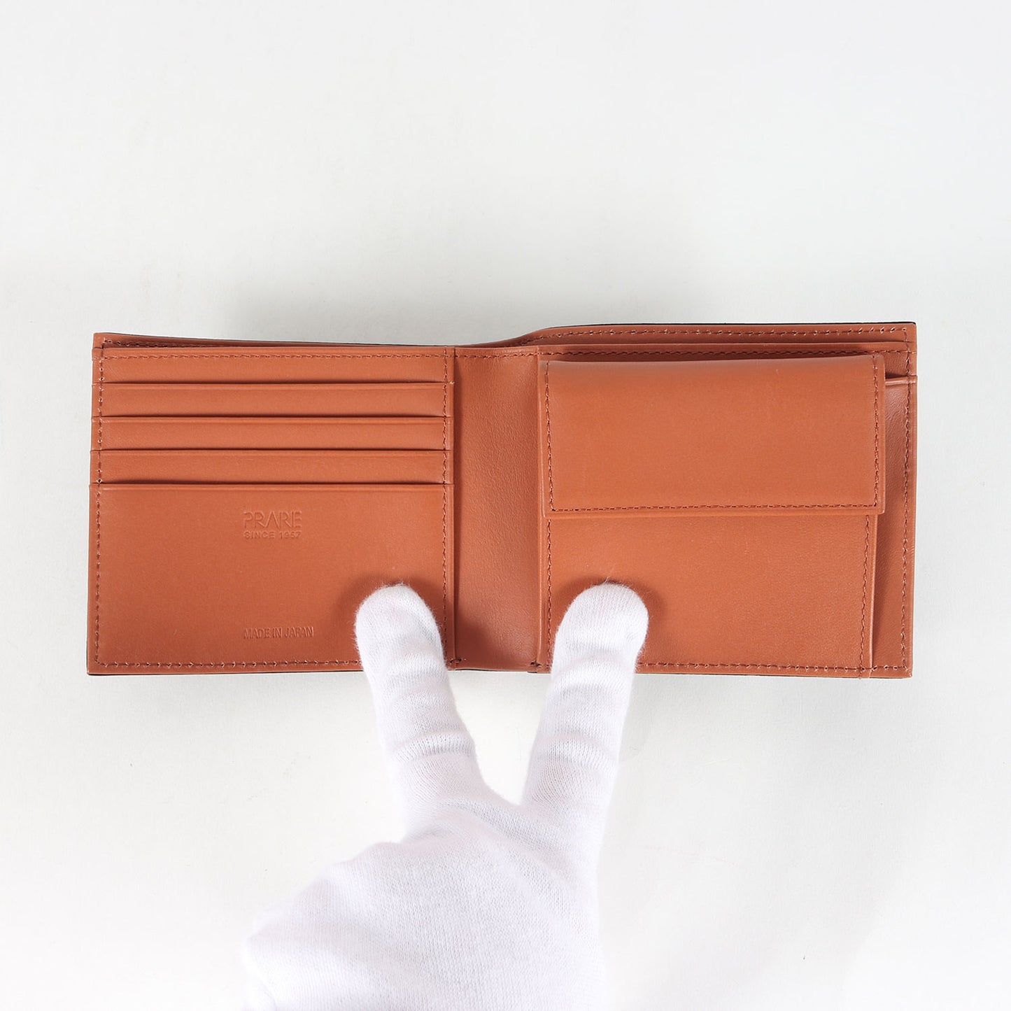 現行モデル CORDOVAN 1957 二つ折り財布