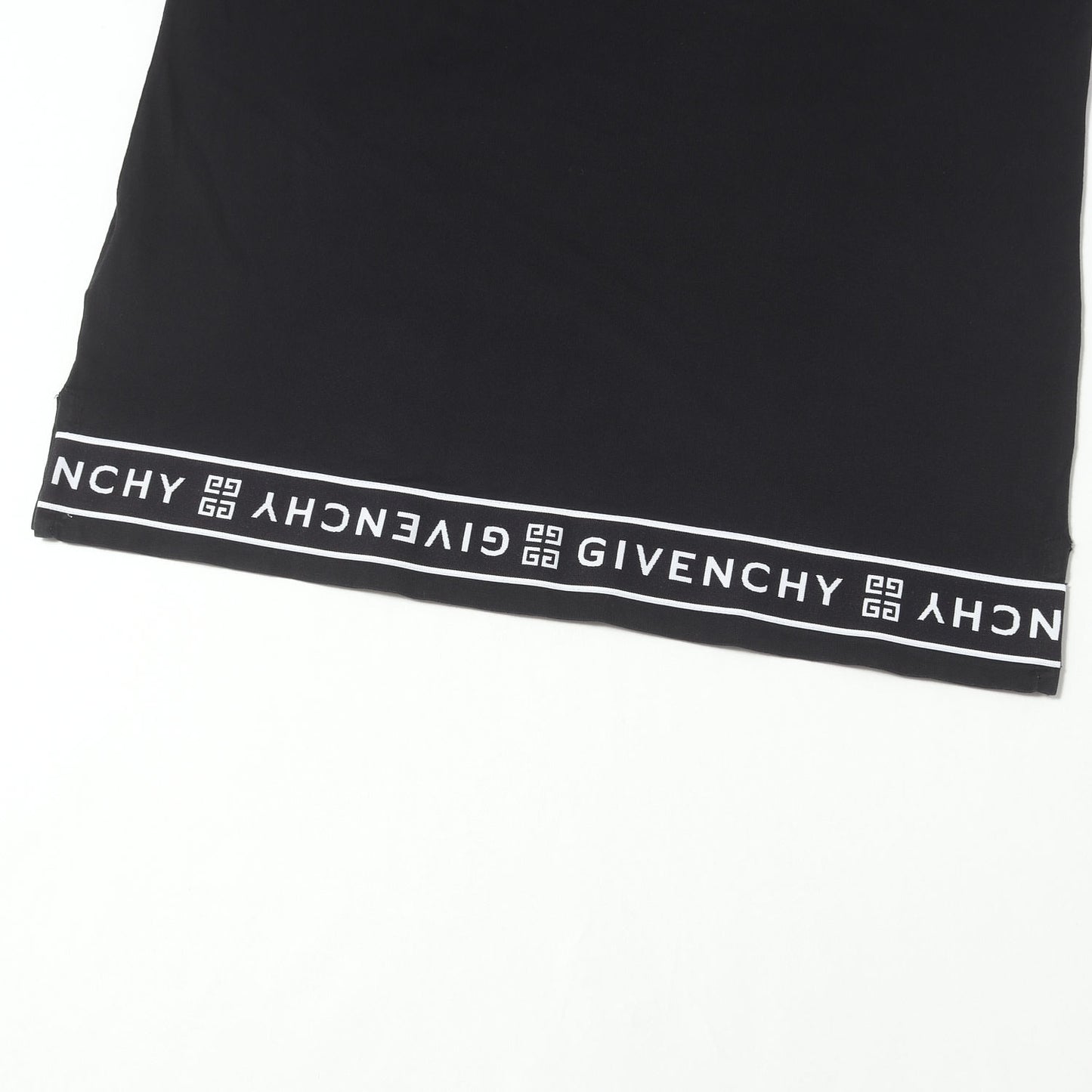 ロゴテープ Tシャツ / SLIM FIT