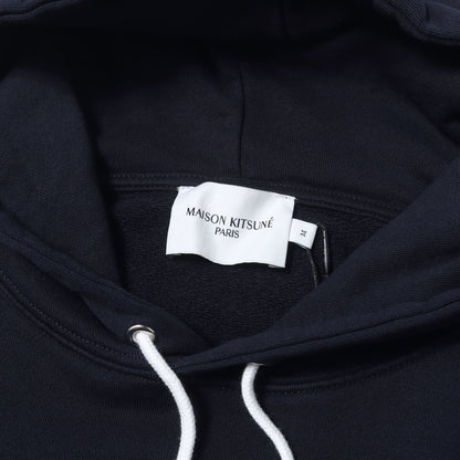 近年モデル チルラックスフォックス パッチ スウェット パーカー (CHILLAX FOX PATCH CLASSIC HOODIE)