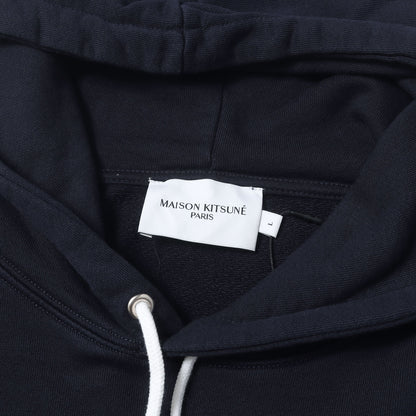近年モデル チルラックスフォックス パッチ スウェット パーカー (CHILLAX FOX PATCH CLASSIC HOODIE)